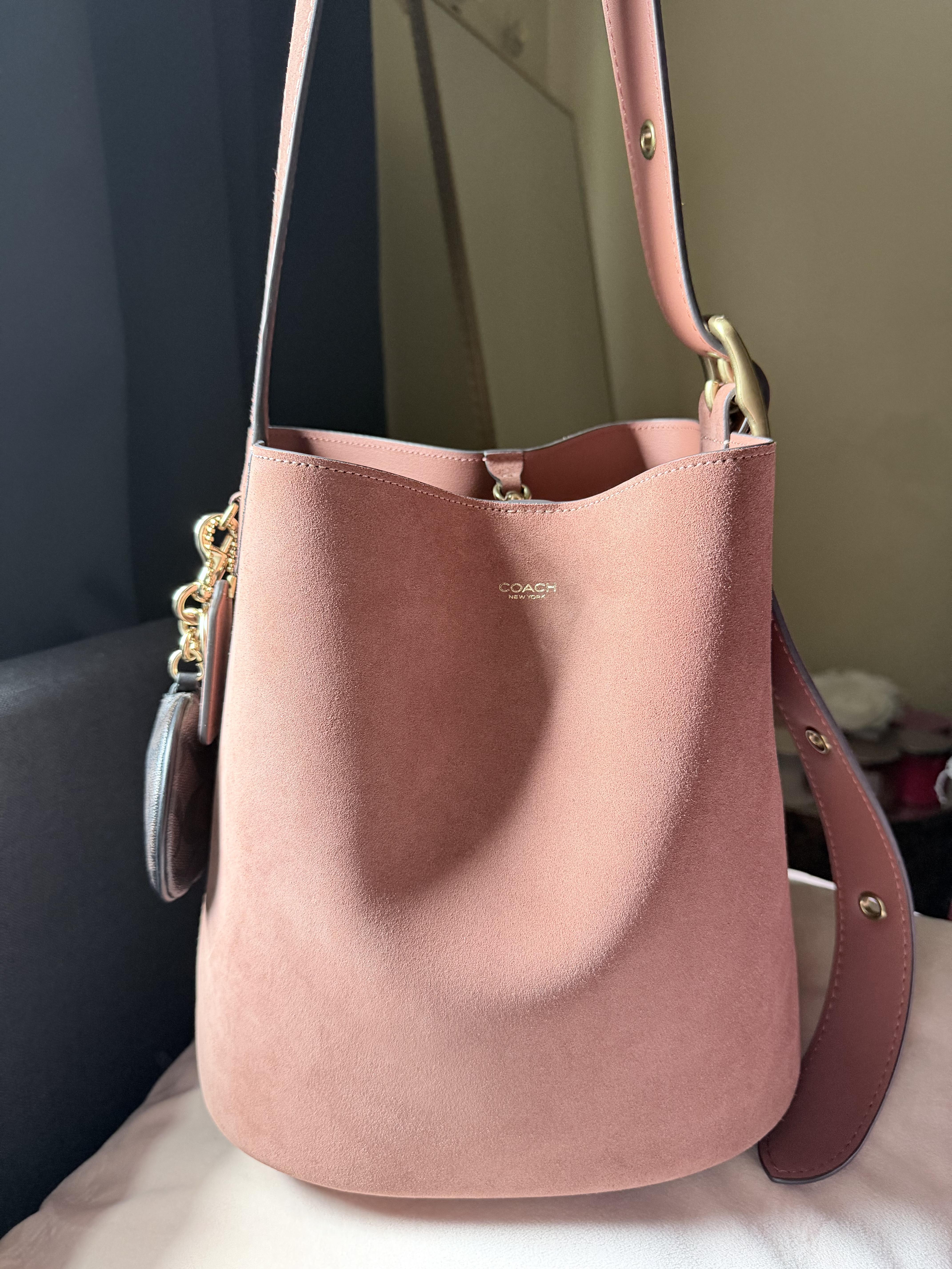 Bleecker Bucket Bag With Kisslock | COACH®