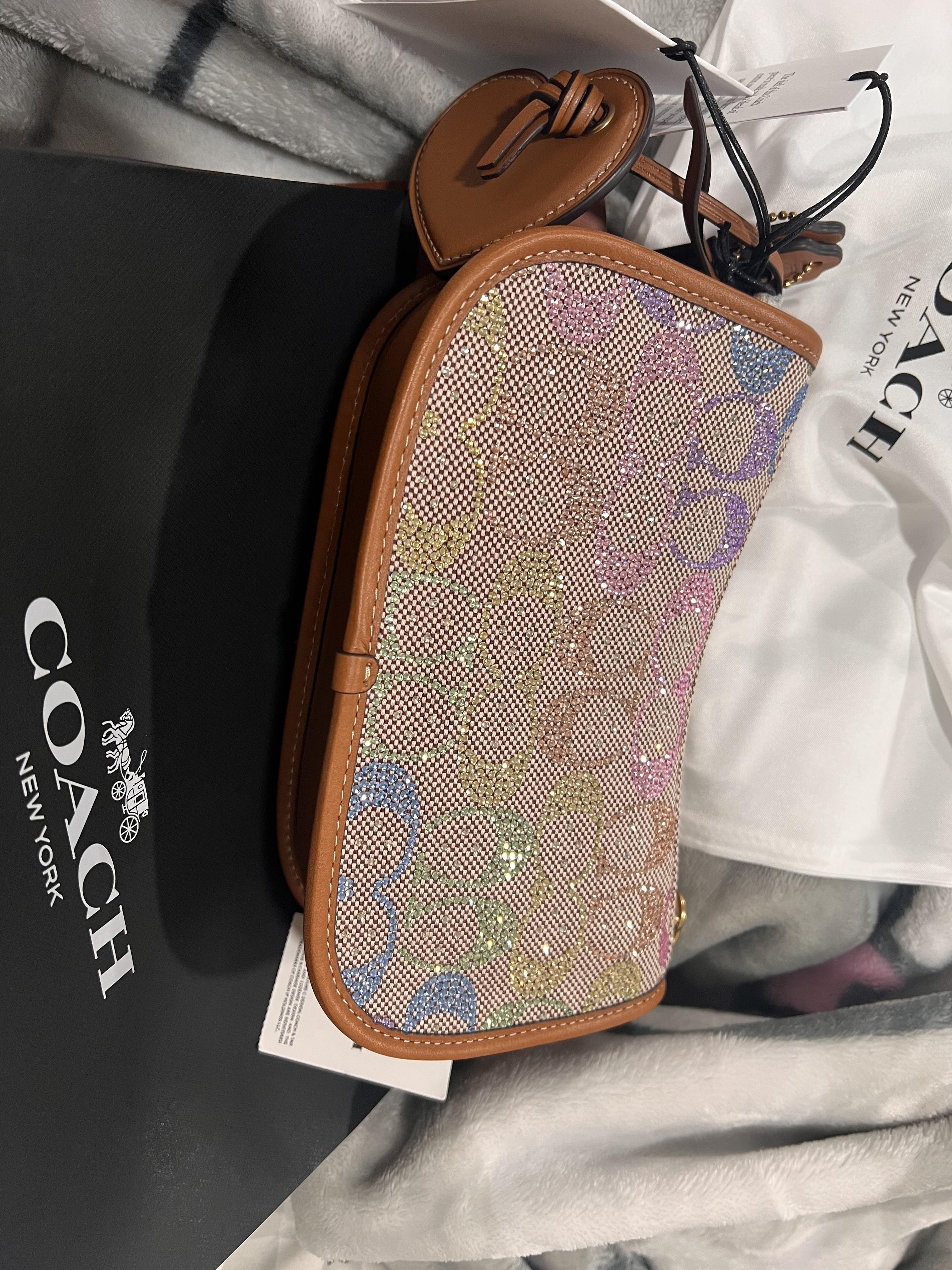 Upcrafted Swinger Bag 20 In Signature Jacquard | COACH®