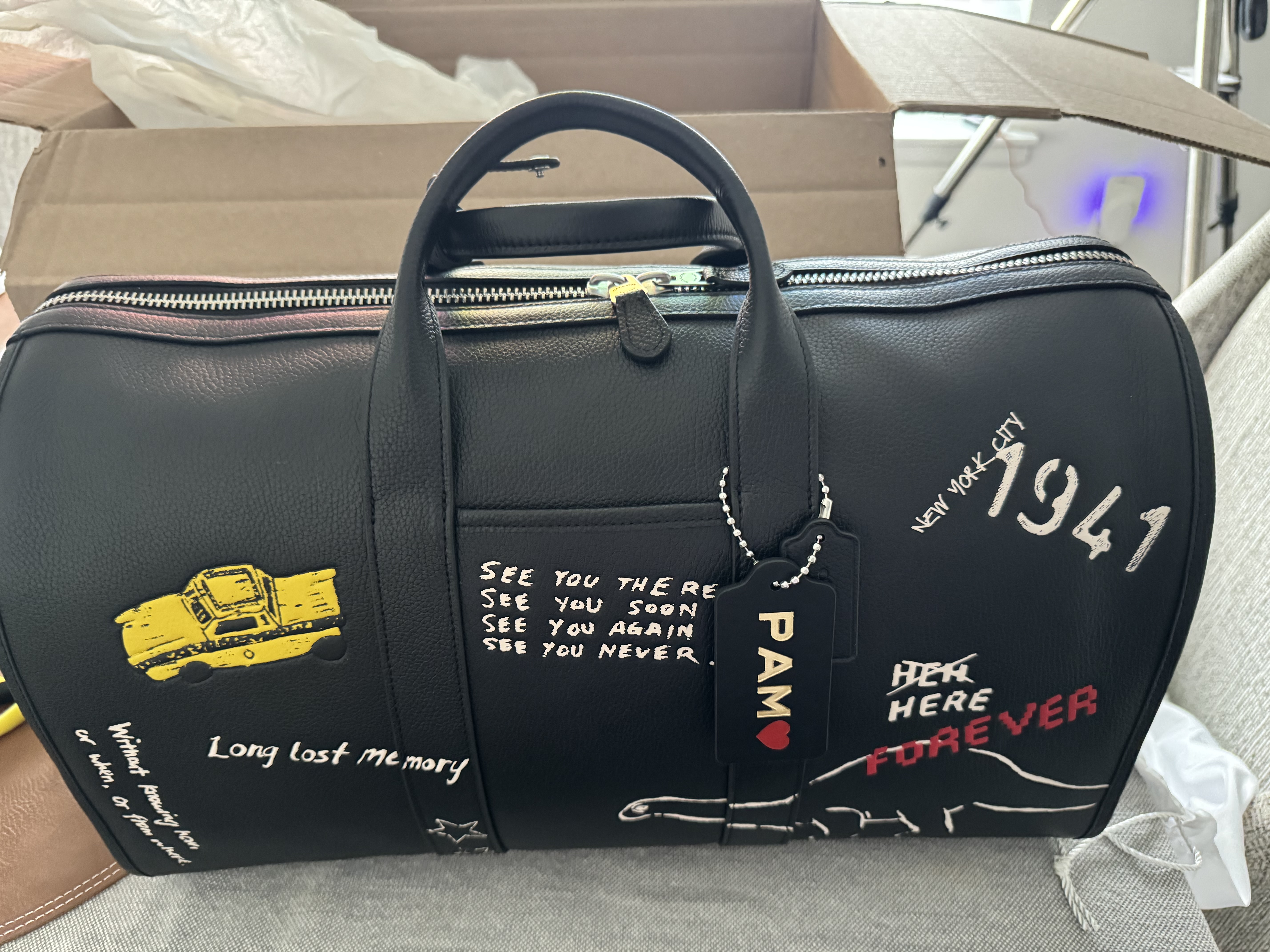 新作 COACH◆ゴッサム ダッフル 45・スケッチ プリント CAK96 COACH® | Gotham Duffle Bag 45 With Sketch Print