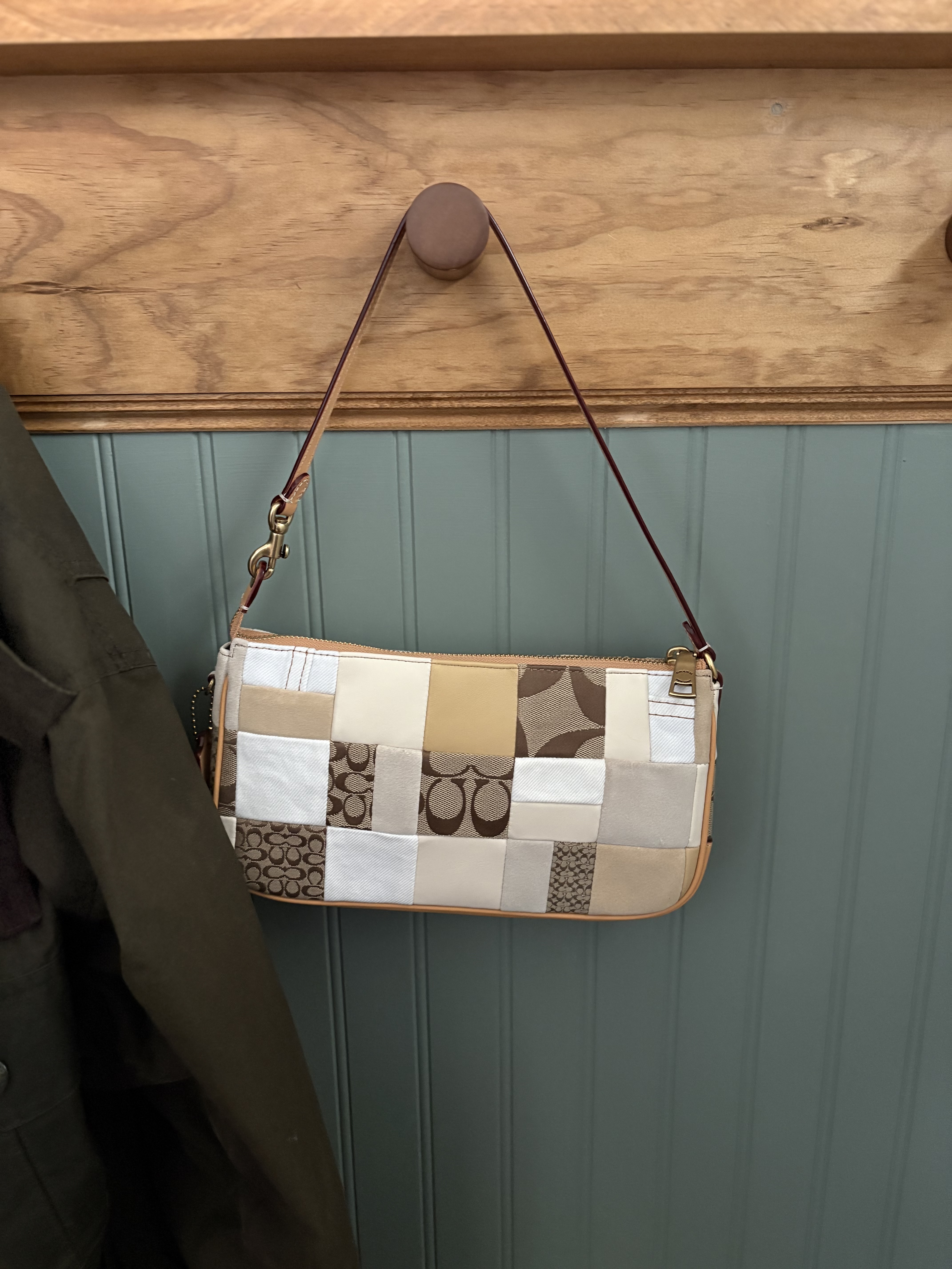 peace2525　COACH 　ショルダーバッグ COACH® PT | Juliet Shoulder Bag 25 In Signature Canvas | Bags | Coach