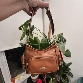 Laurel Shoulder Bag 22 With Buckles In Signature Canvas | Bags | Coach