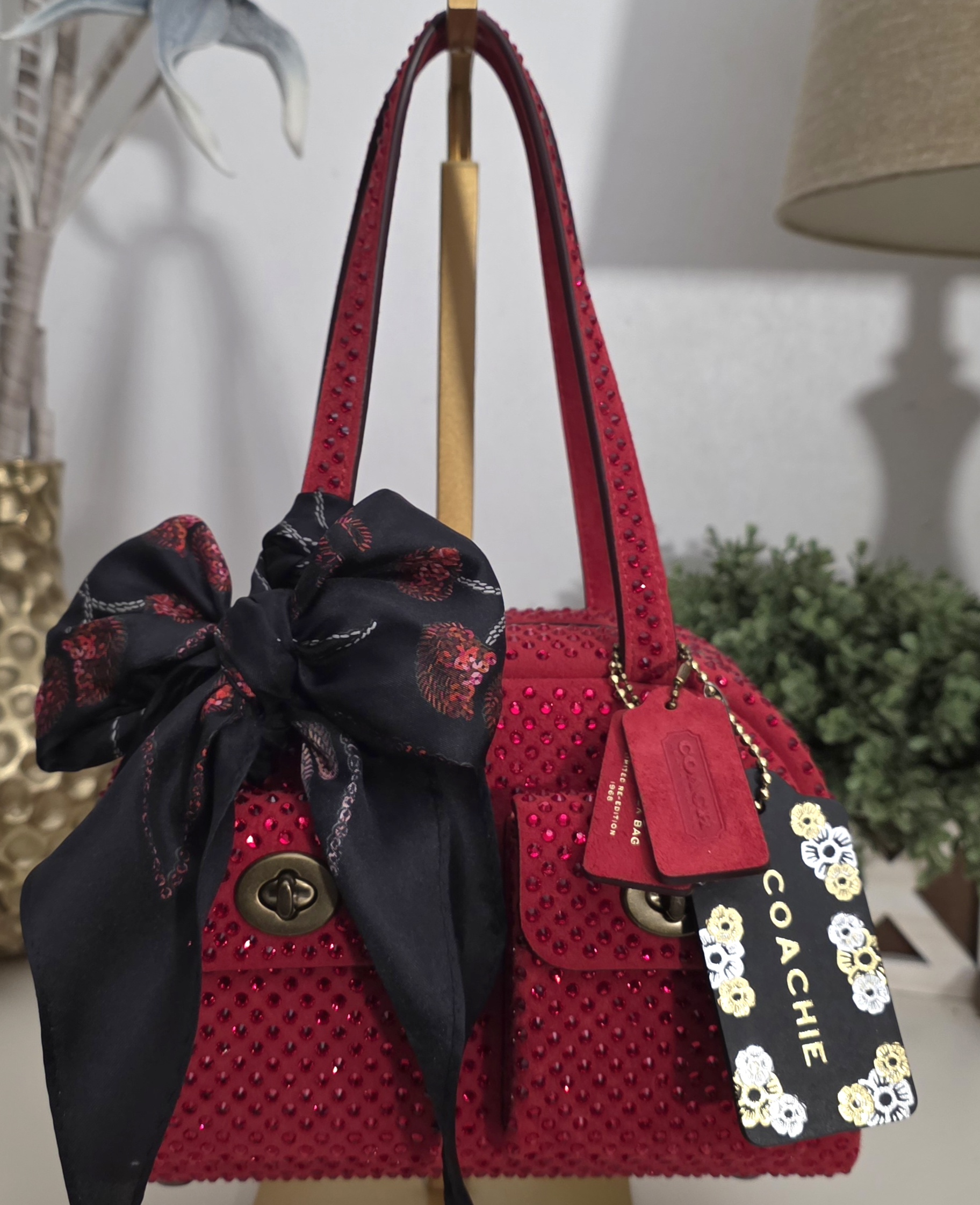 COACH フリンジ スウェードターンロックリストレット30 クラッチ ↓8万