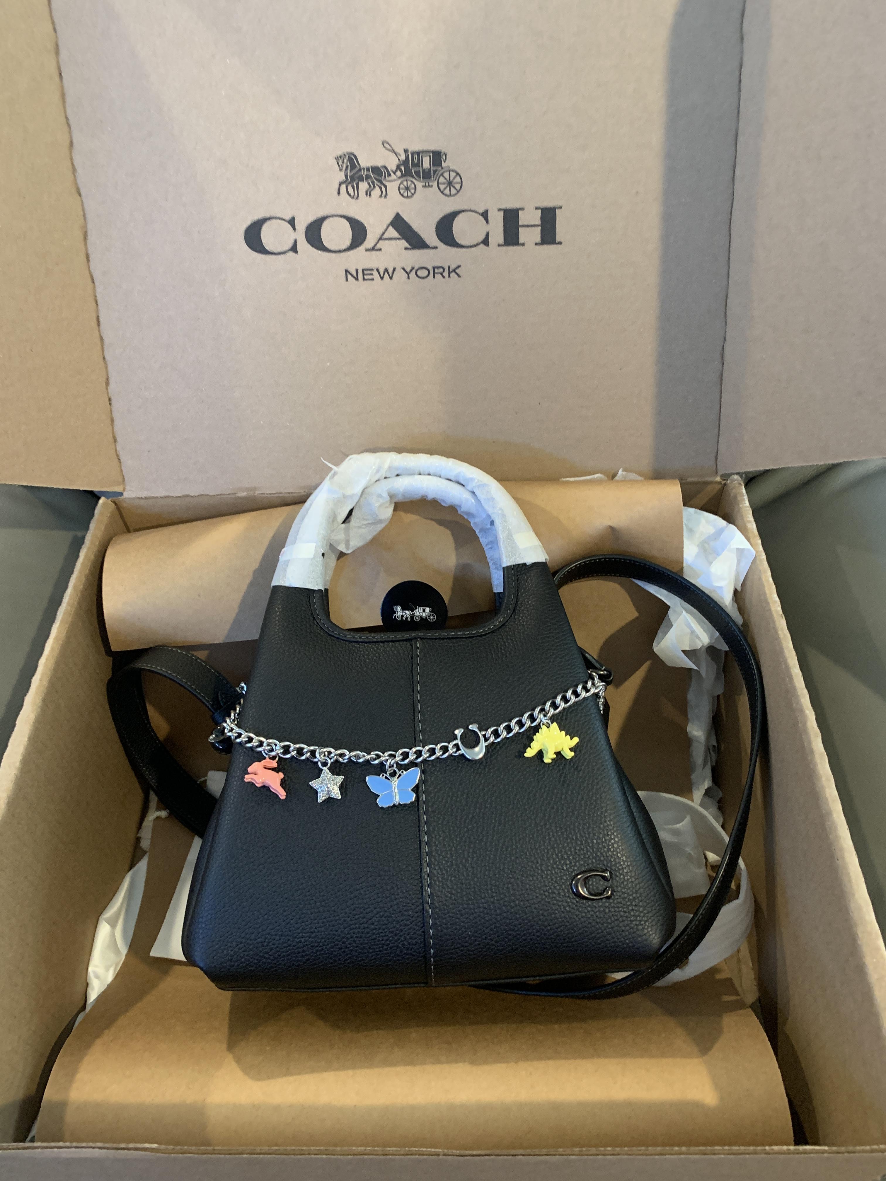 Lana Shoulder Bag 23 | Bags | Coach | COACH®