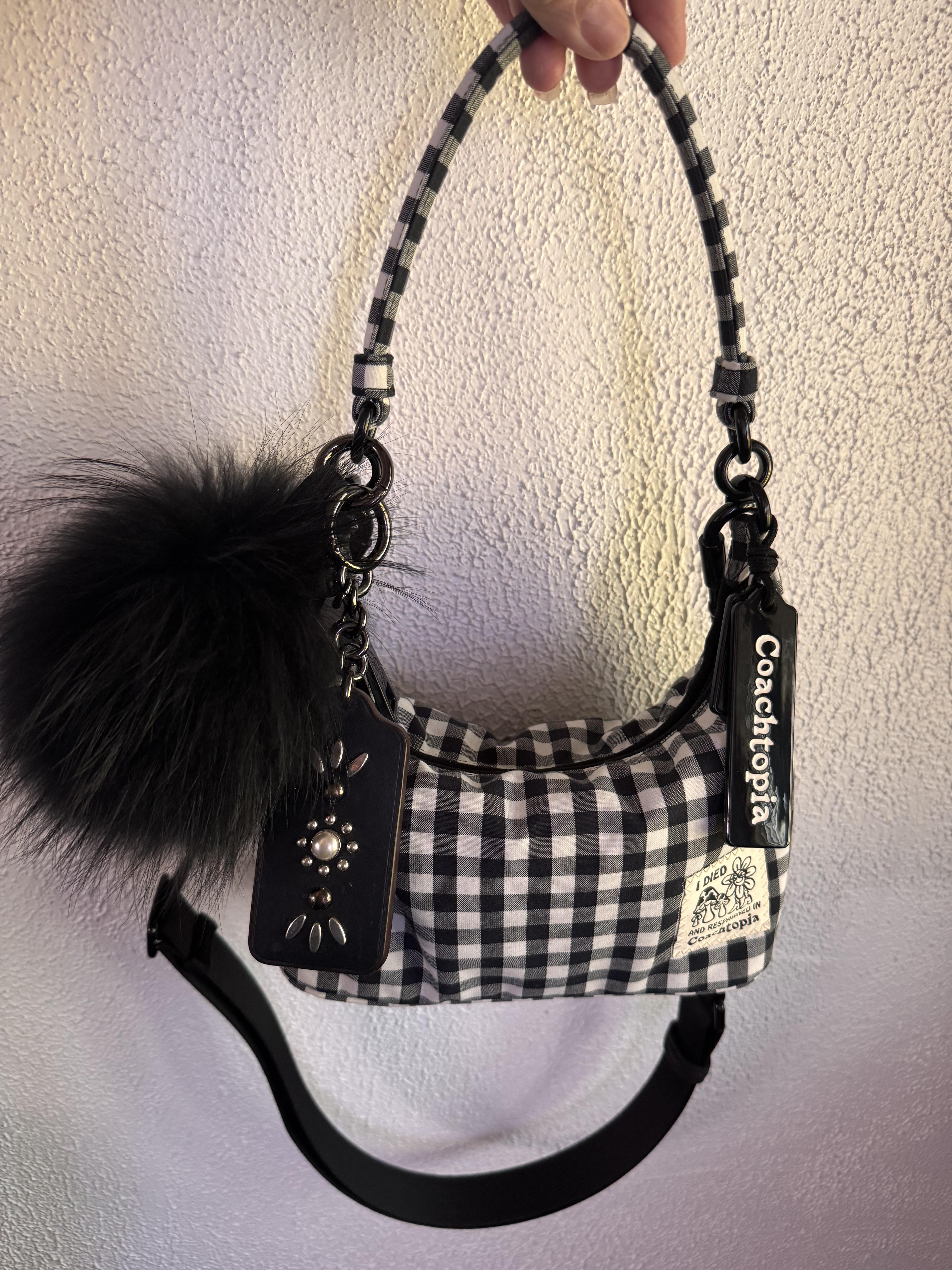 ショルダーバッグ・ポシェット Coachtopia Loop Shoulder Bag CAJ55 Coachtopia Loop Shoulder Bag | Coachtopia ™