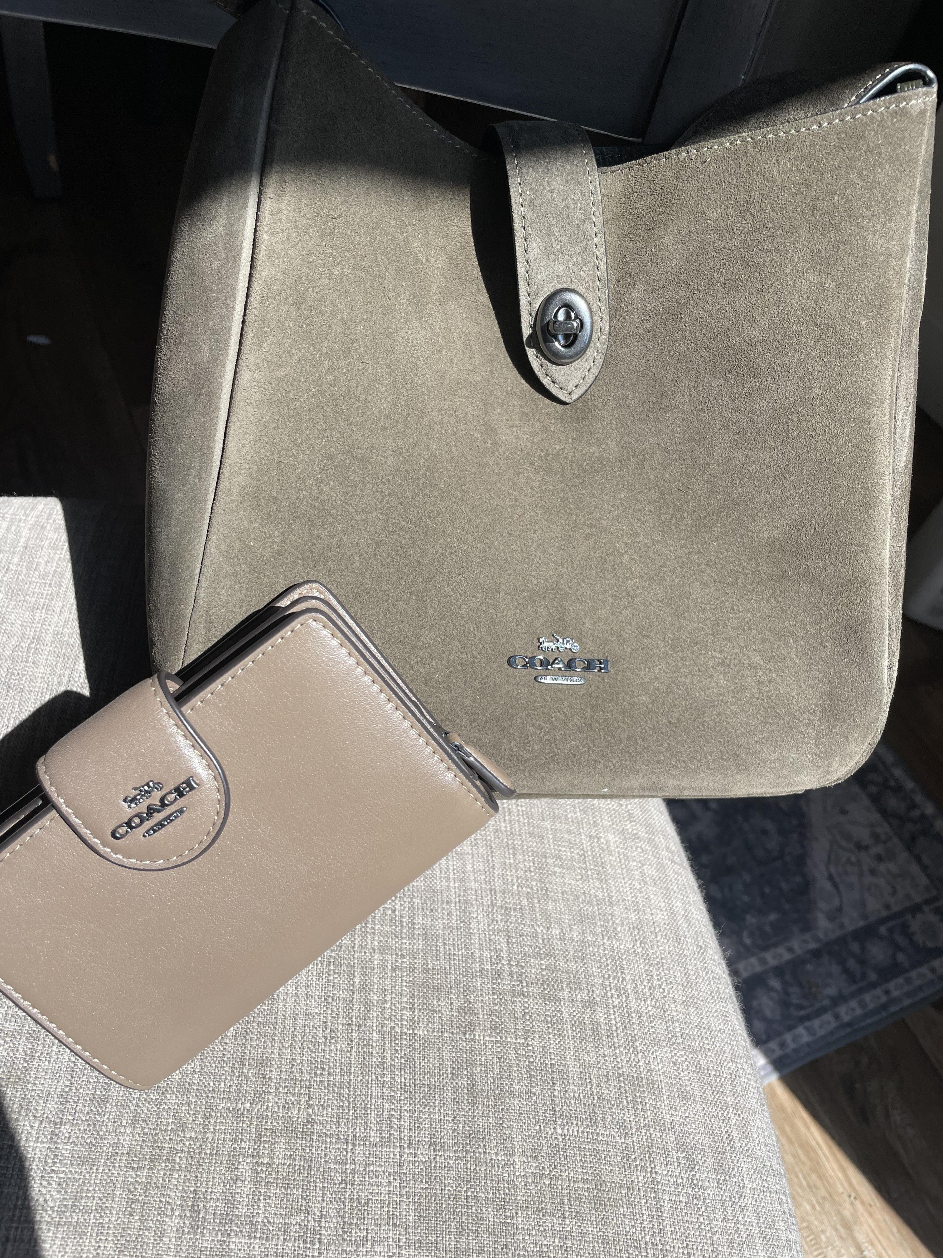Medium Corner Zip Wallet | Wallets | Coach | COACH®