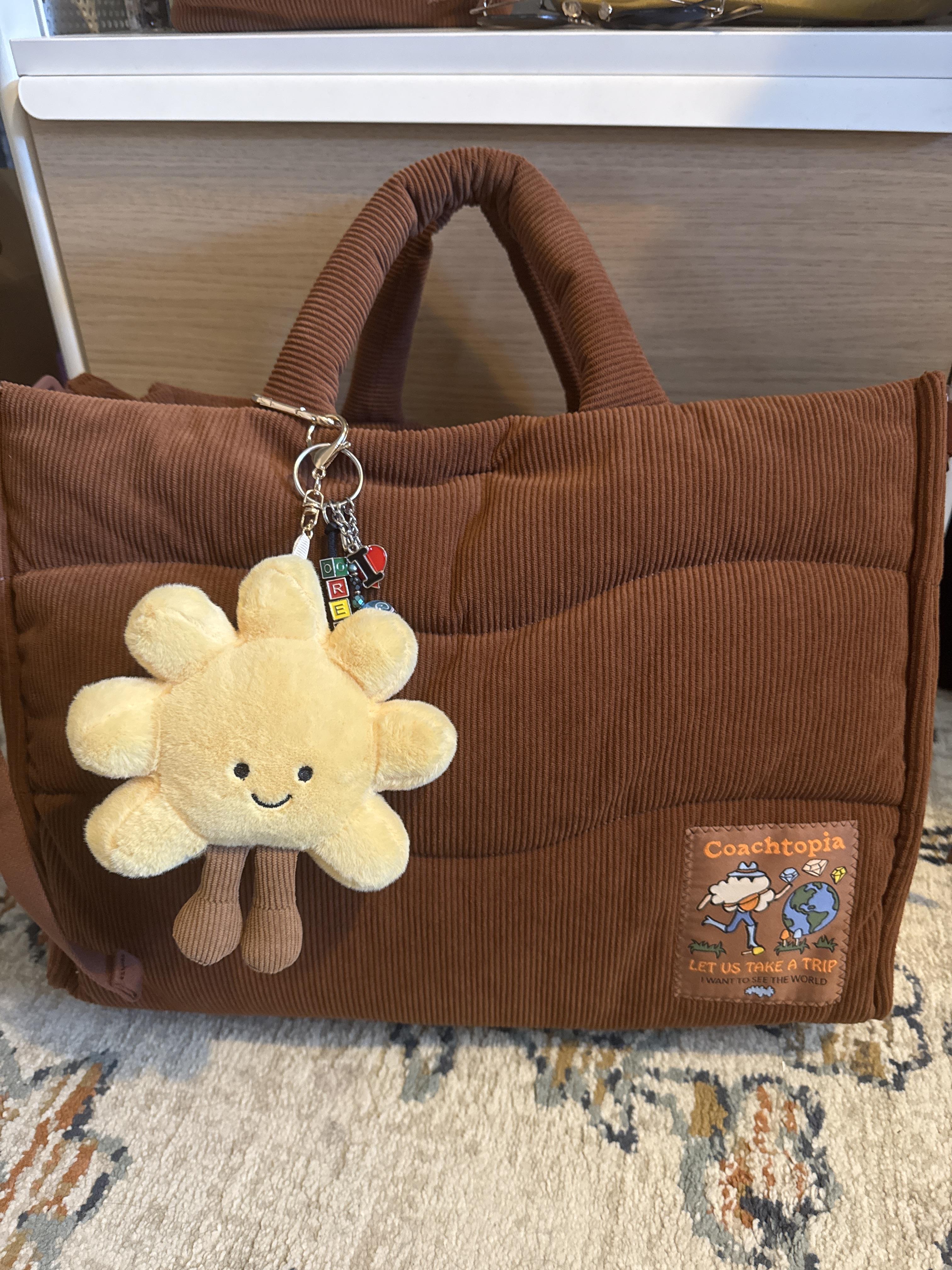 COACH＊毛布 Coachtopia Loop Tote With Wavy Quilting In Corduroy