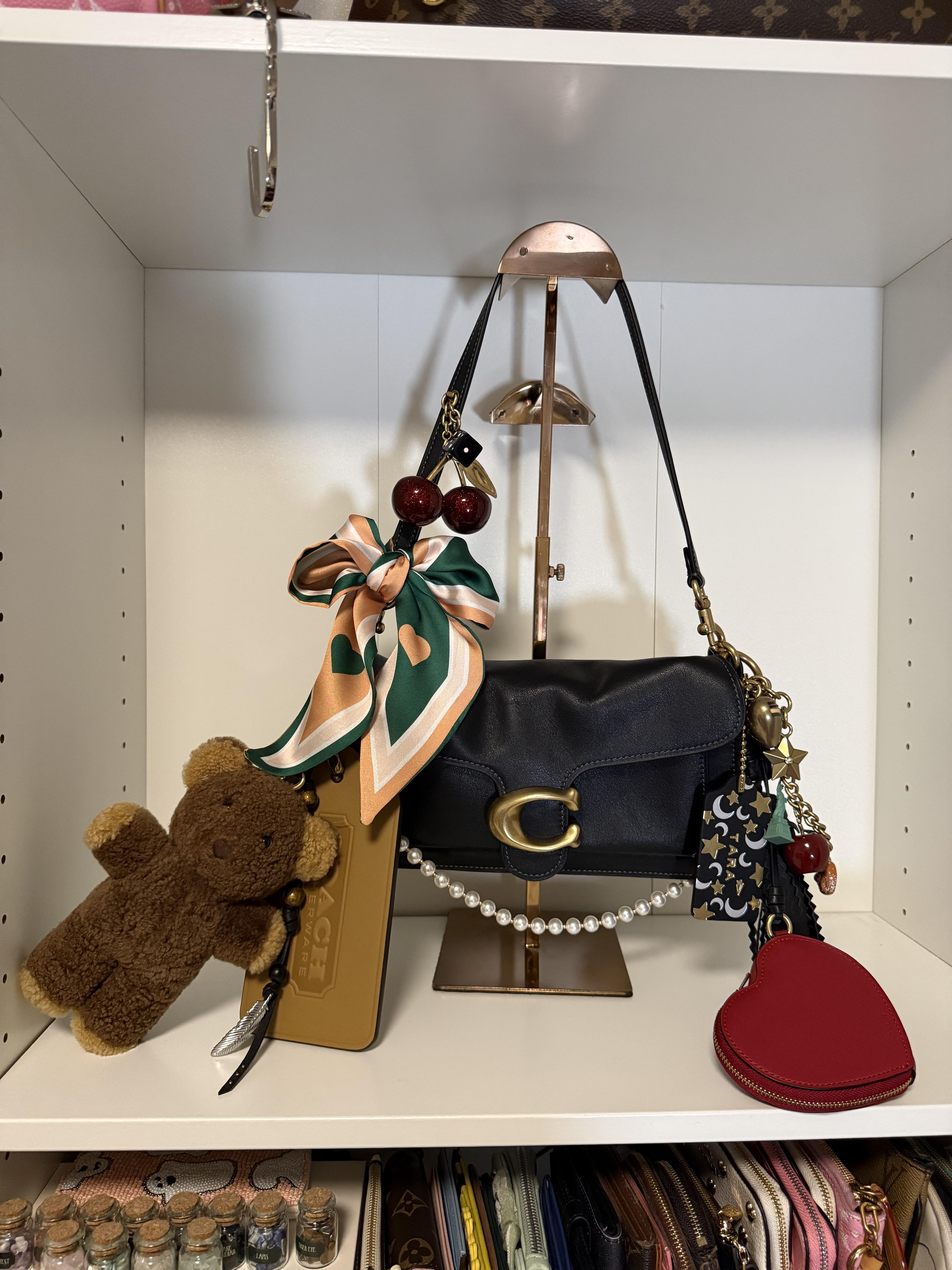 COACH　タビー Flower Base Tabby Shoulder Bag 26 With Floral Applique | Bags | Coach | COACH®