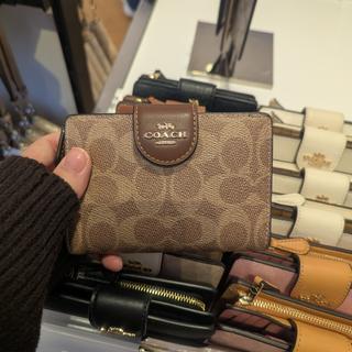 Medium Corner Zip Wallet In Signature Canvas | Wallets | Coach