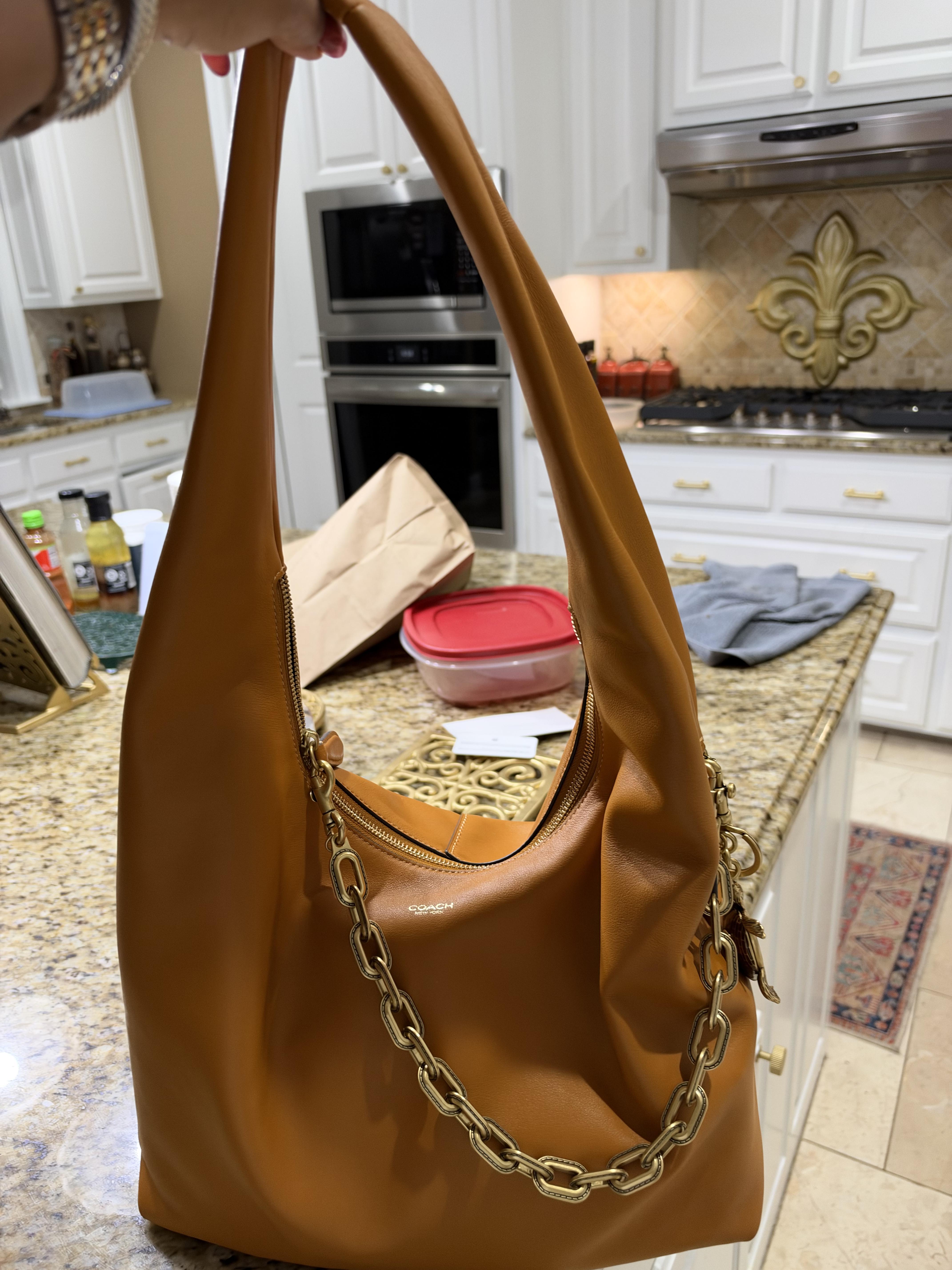 Pillow Brooklyn Shoulder Bag 34 | COACH®