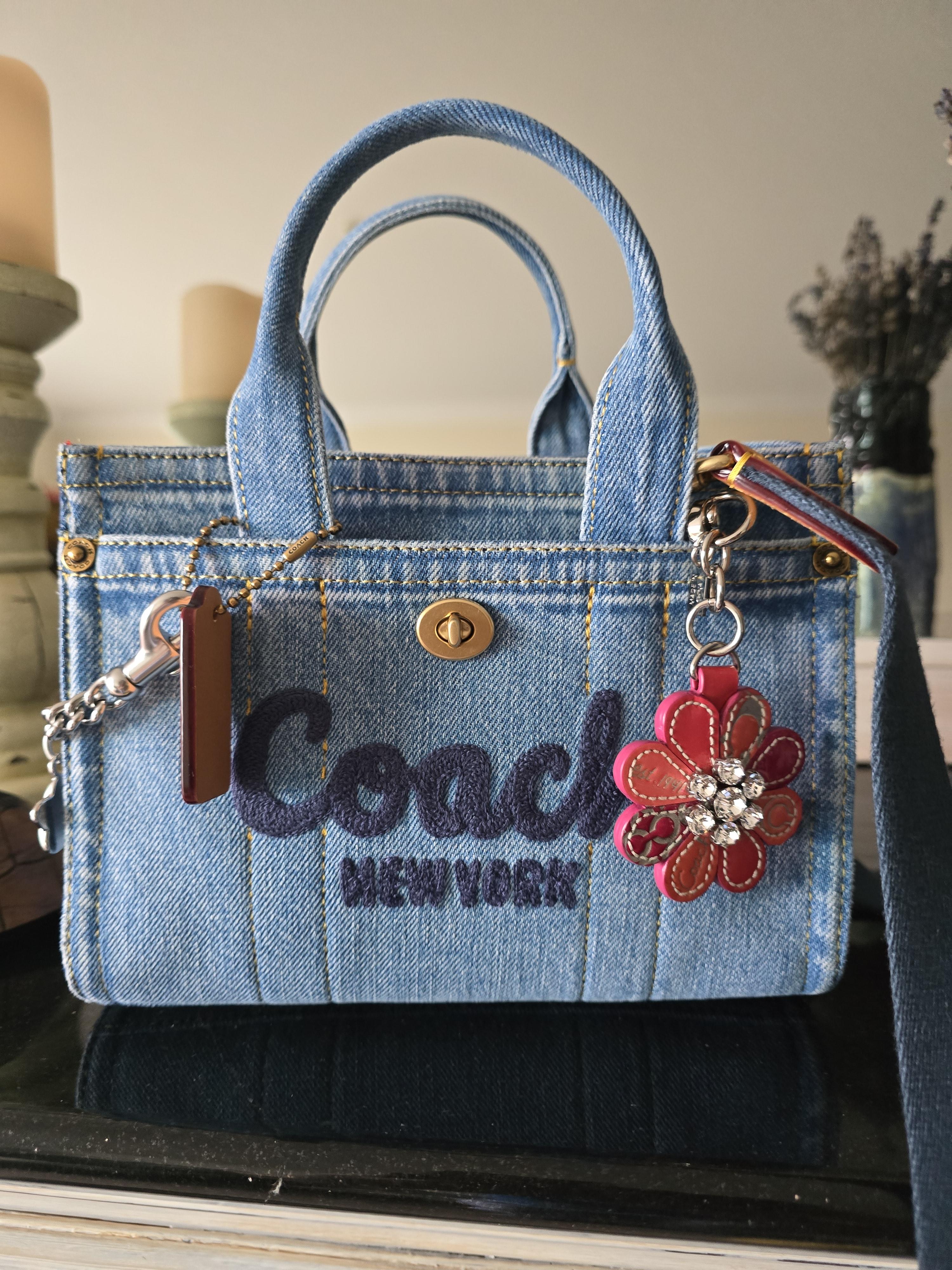 Cargo Tote Bag With Bow Print