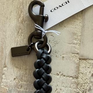 小物 coach signechar earth motif keycharm Signature Bag Charm | COACH®
