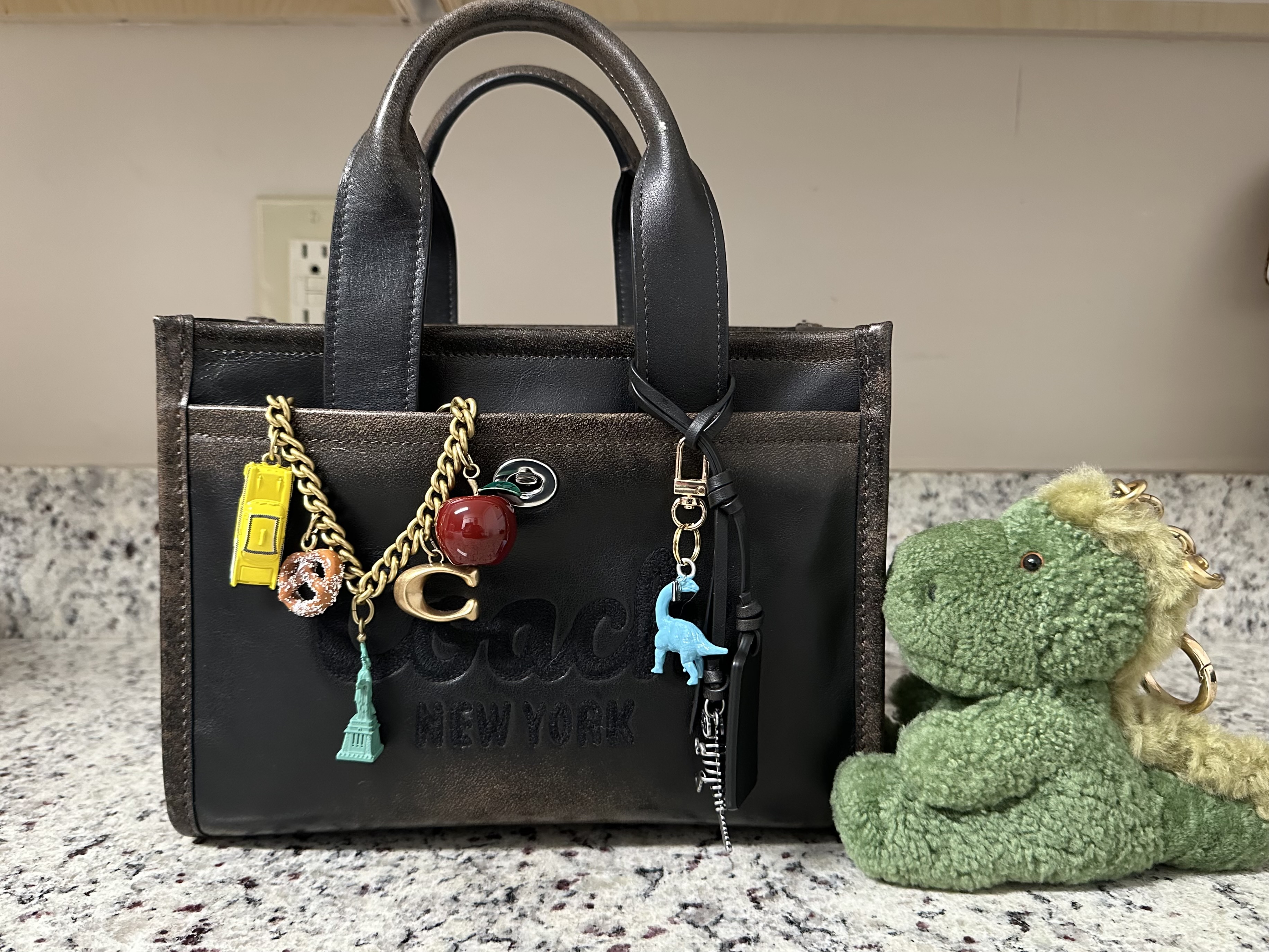New York Motif Chain Bag Charm | Accessories | Coach | COACH®