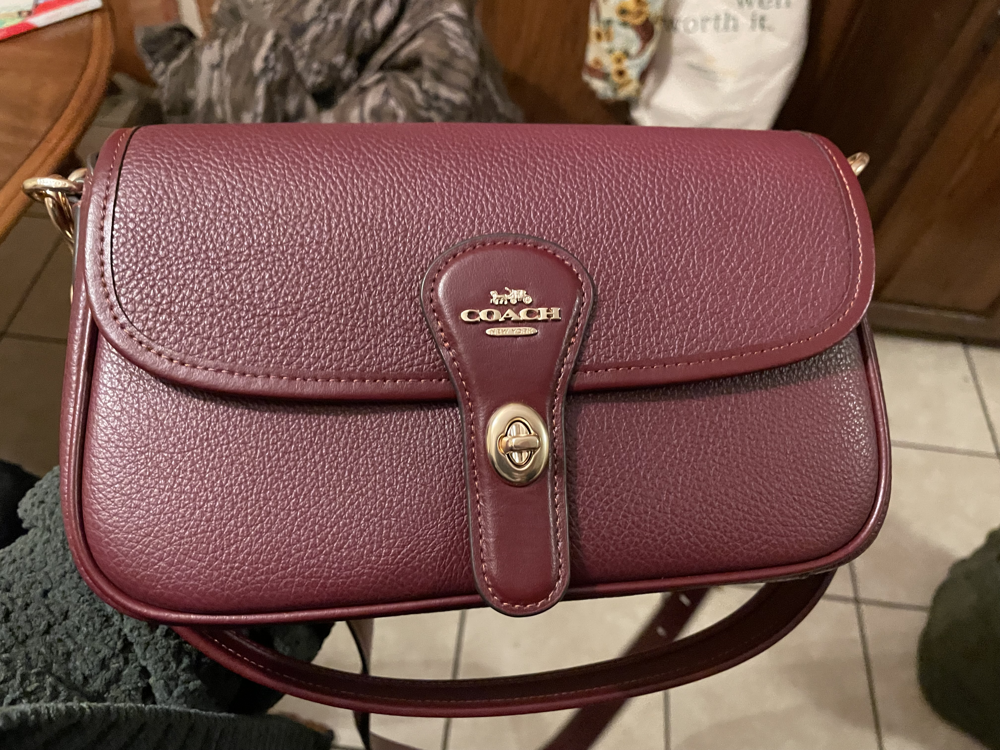 coach レザー ビジネスバッグ バーガンディ Reloved Vintage Double Zip Organizer Brief | Bags | Coach | COACH®