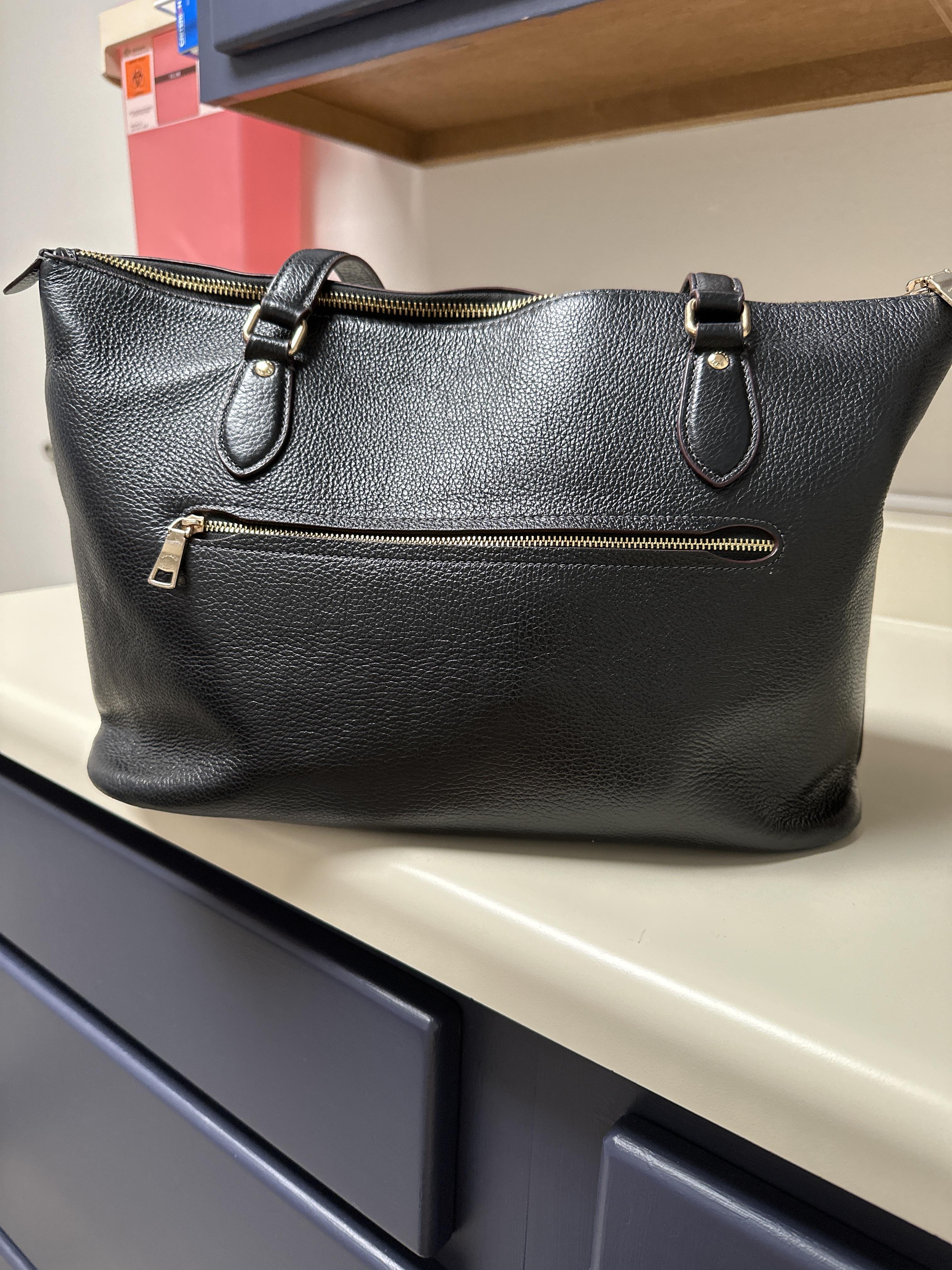 Gallery Tote Bag In Signature Canvas | COACH®