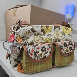 Cargo Shoulder Bag With Floral Print | Bags | Coach | COACH®