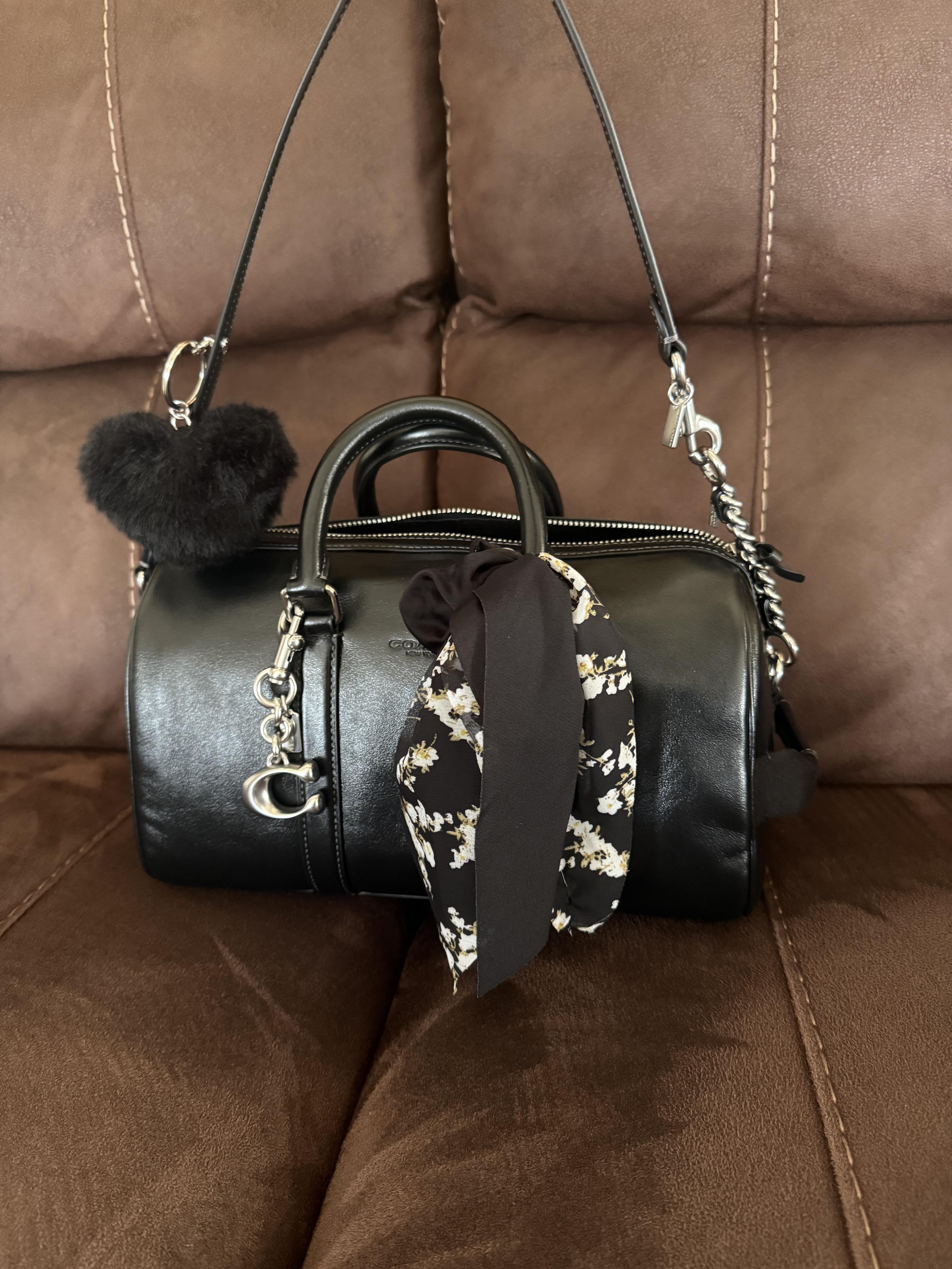 Venturer Duffle Bag 27 With Charms | COACH®