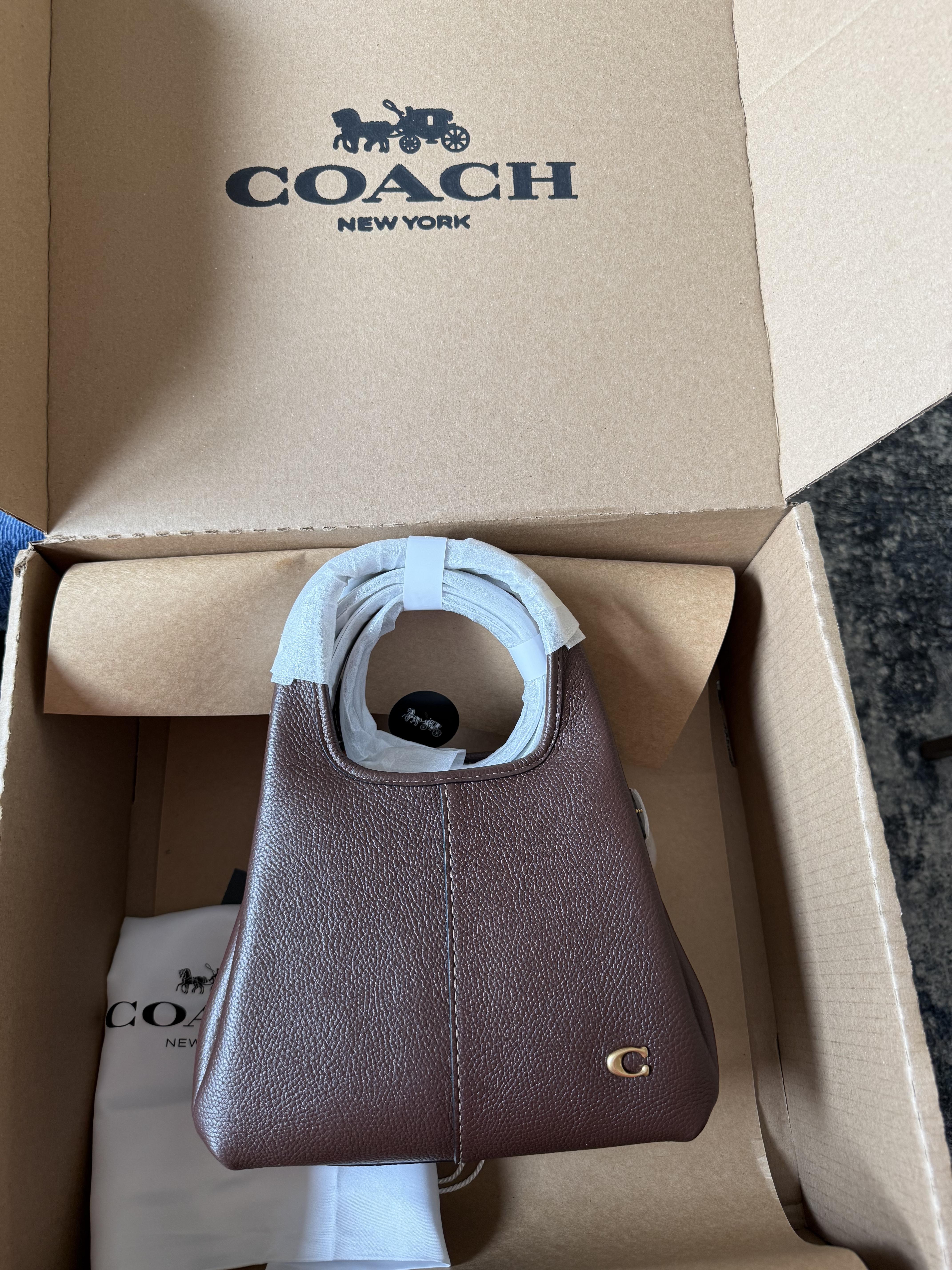 Lana Shoulder Bag 23 | Bags | Coach | COACH®