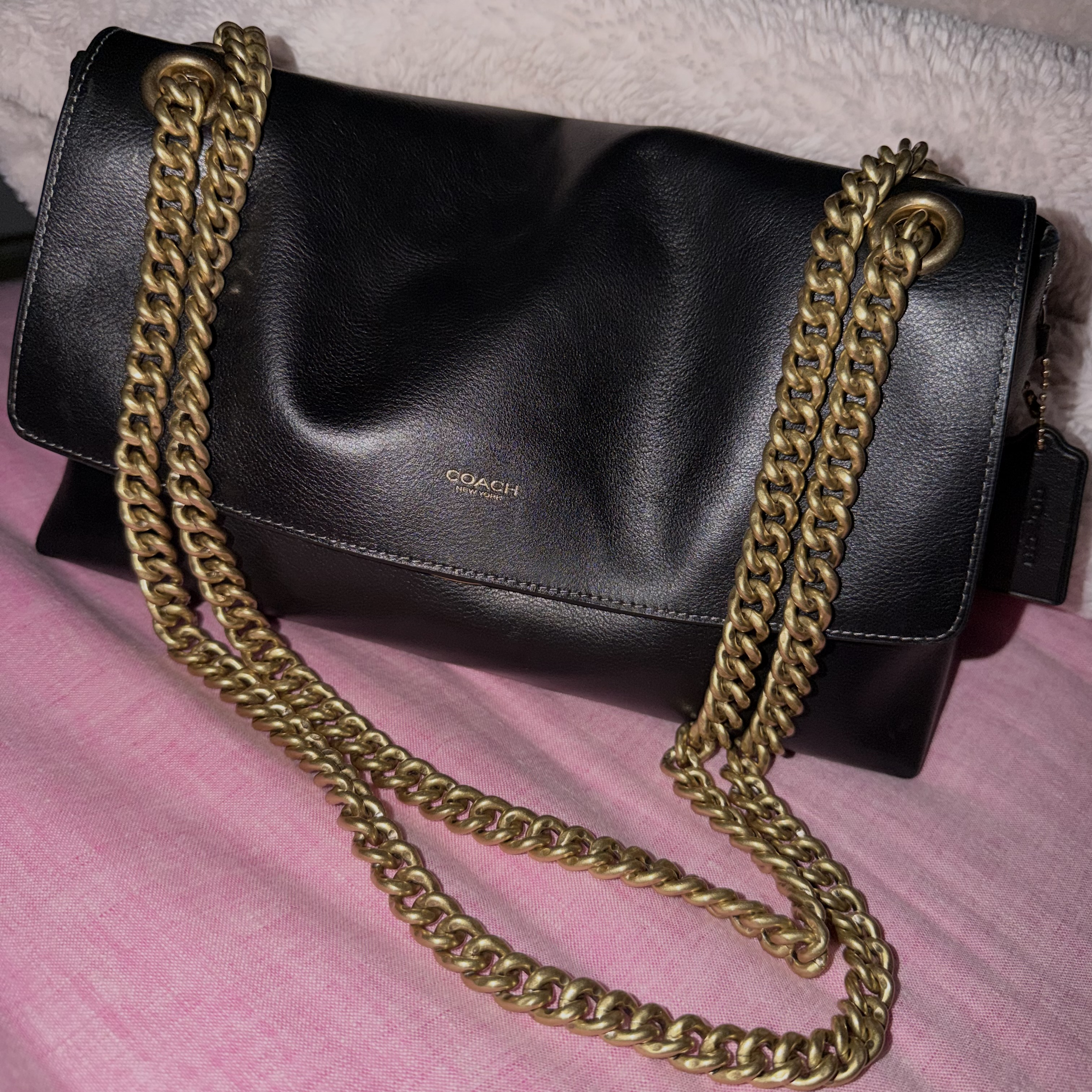 Chelsea Shoulder Bag 30 | Bags | Coach | COACH®
