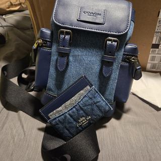COACH レーサースプリングパック Racer Sling Pack In Signature Canvas | Bags | Coach | COACH®