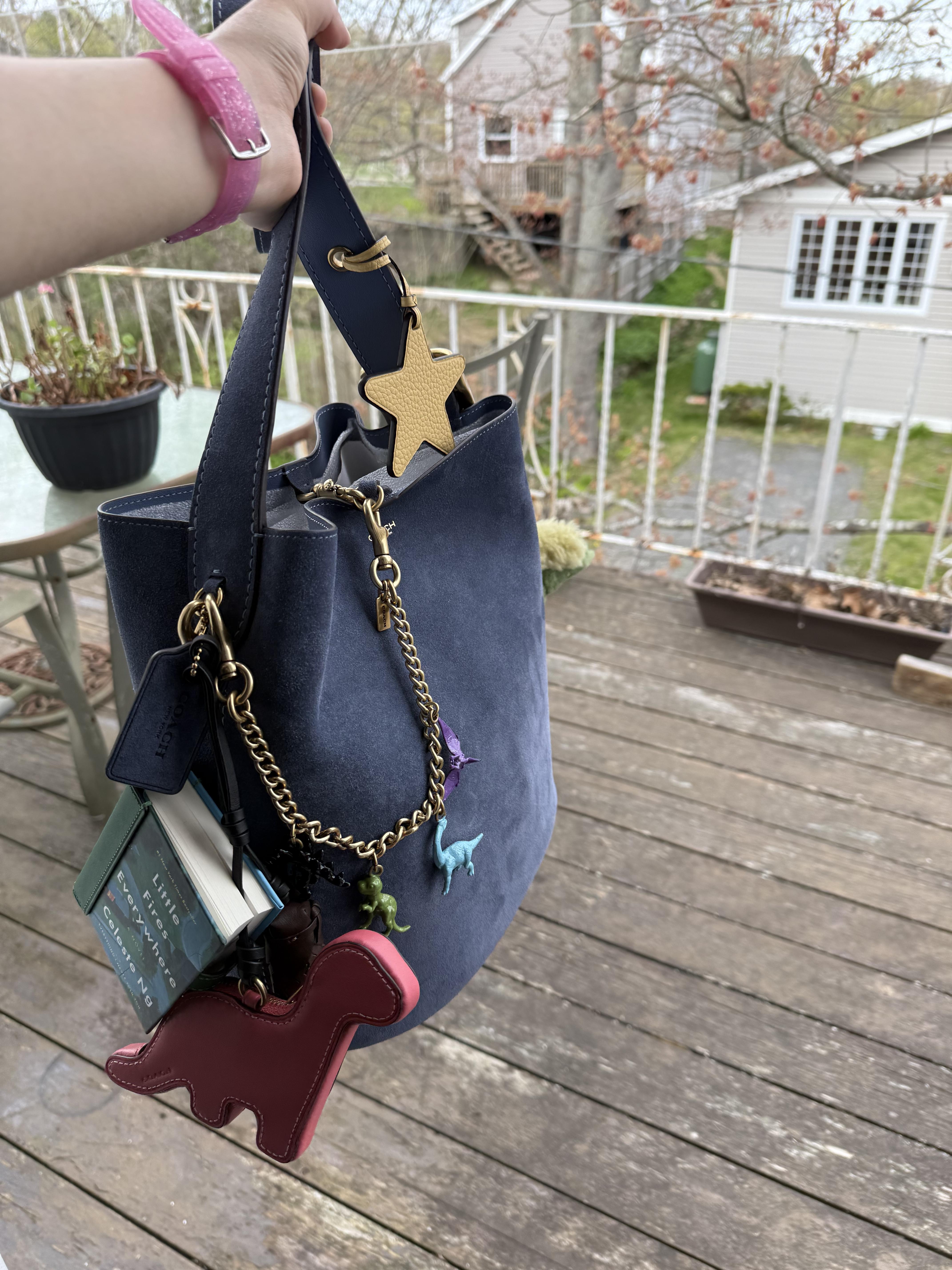 Bleecker Bucket Bag With Kisslock | COACH®
