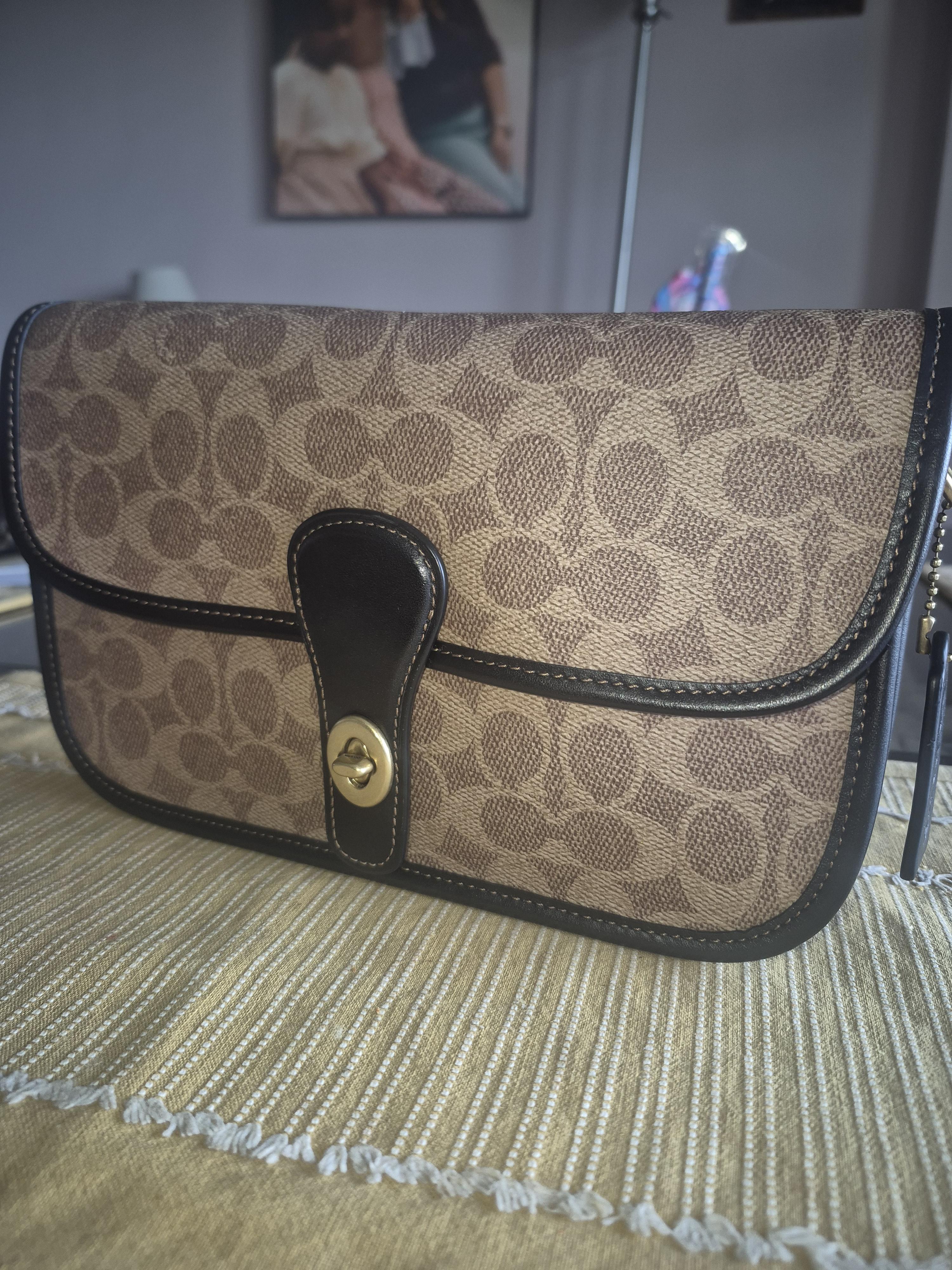 バッグ Vintage Coach 2way Messenger Turn Lock Coach Originals 1985 Design Signature & Leather Turnlock Tab