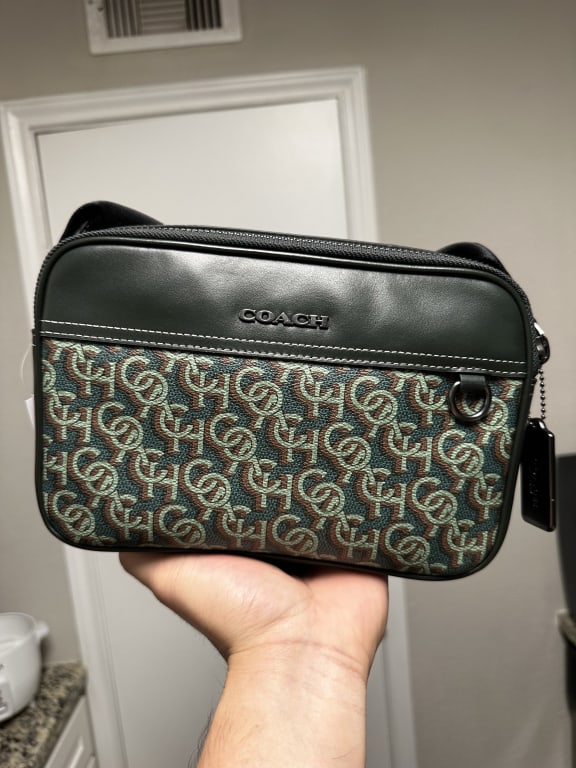 Graham Crossbody Bag In Signature Canvas | Bags | Coach | COACH®