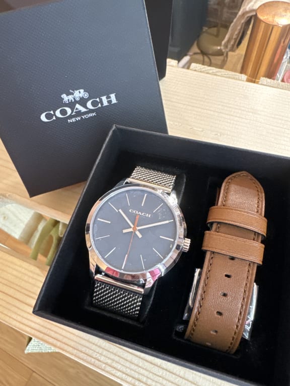 COACH シグネチャーデザイン バクスター 本革バンド メンズ 腕時計 ケース Baxter Watch Gift Set, 39MM | COACH®