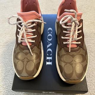 C270 Tech Runner | COACH®