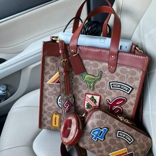 Field Tote Bag 40 In Upwoven Leather | COACH®