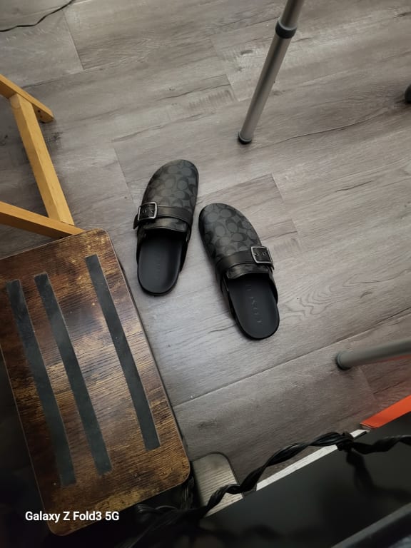 Clog Sandal In Signature Canvas | Other Shoes | Coach | COACH® display picture 3