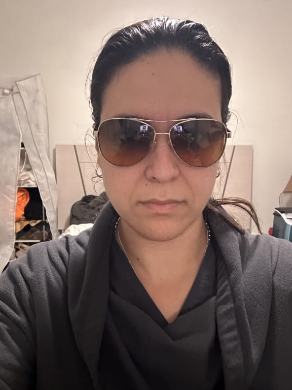 Horse And Carriage Pilot Sunglasses | Eyewear | Coach | COACH® display picture 2