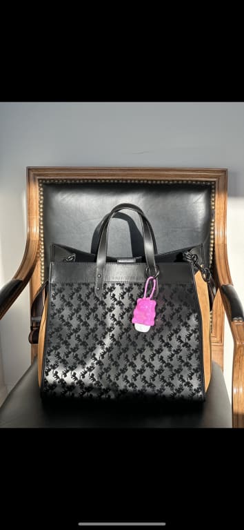 COACH® | Field Tote Bag 40 With Coach Badge