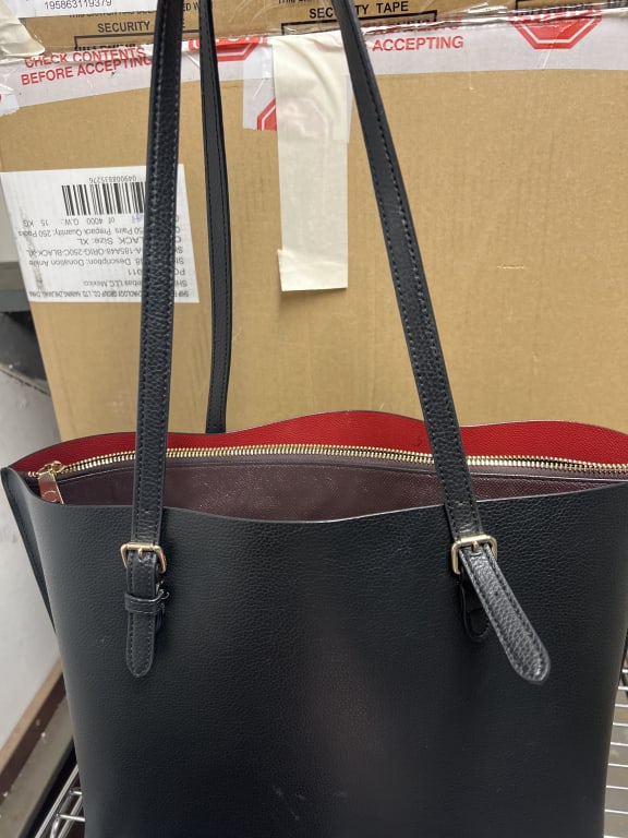 Mollie Tote Bag | COACH®