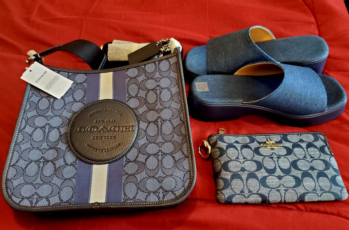 New! RARE ? Dempsey File Bag In Signature Jacquard With Stripe And Coach Patch Coach CA195 Dempsey File Bag Signature Jacquard With Stripe  main image 2