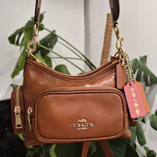 Laurel Shoulder Bag 22 With Pockets In Loved Leather | COACH®