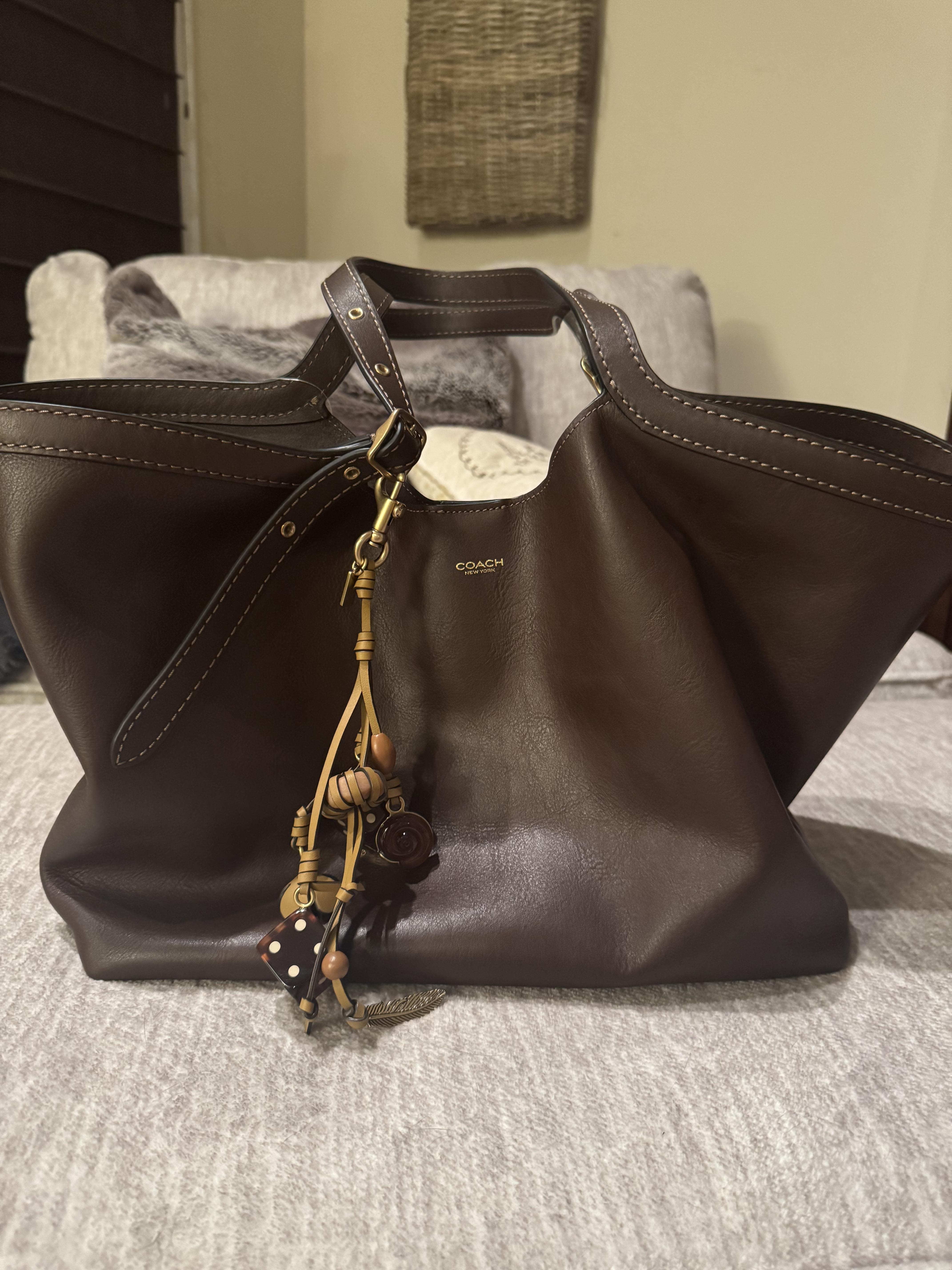 【COACH】最新作★Gramercy スエード トートバッグ グラマシー トート | コーチ(COACH) | マルイウェブチャネル