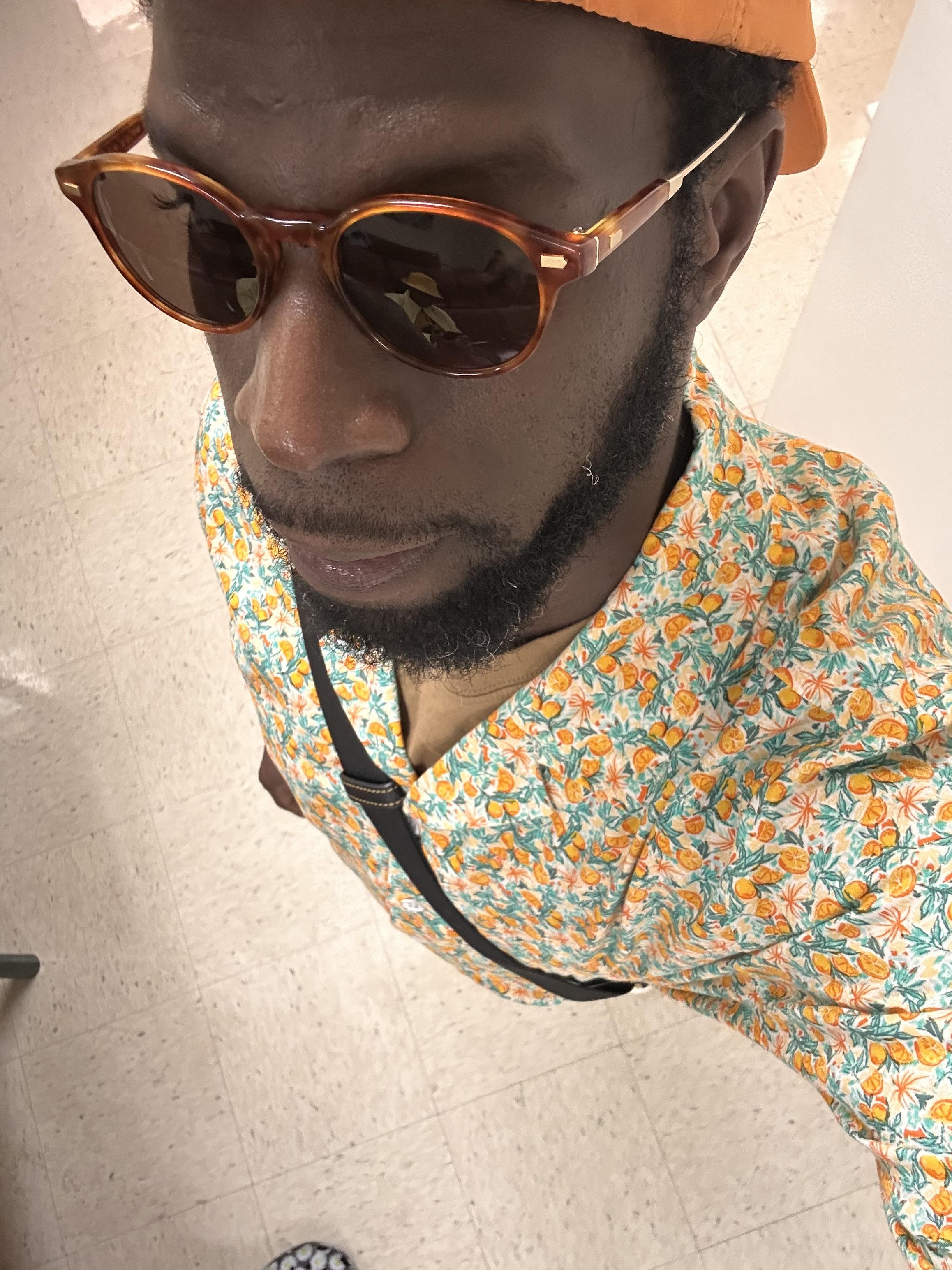 Signature Round Sunglasses | Eyewear | Coach | COACH®