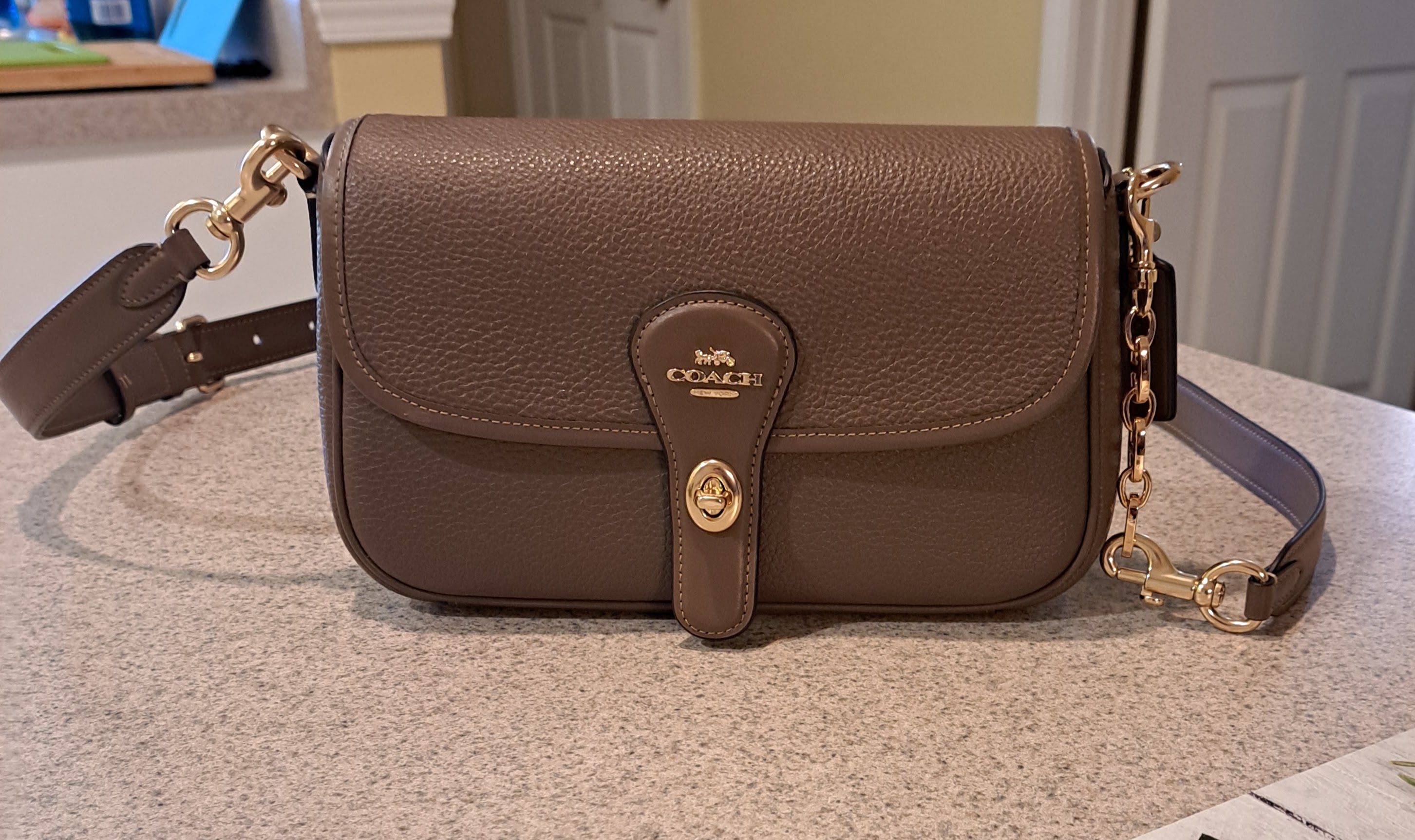 Hadley Shoulder Bag | Bags | Coach | COACH®