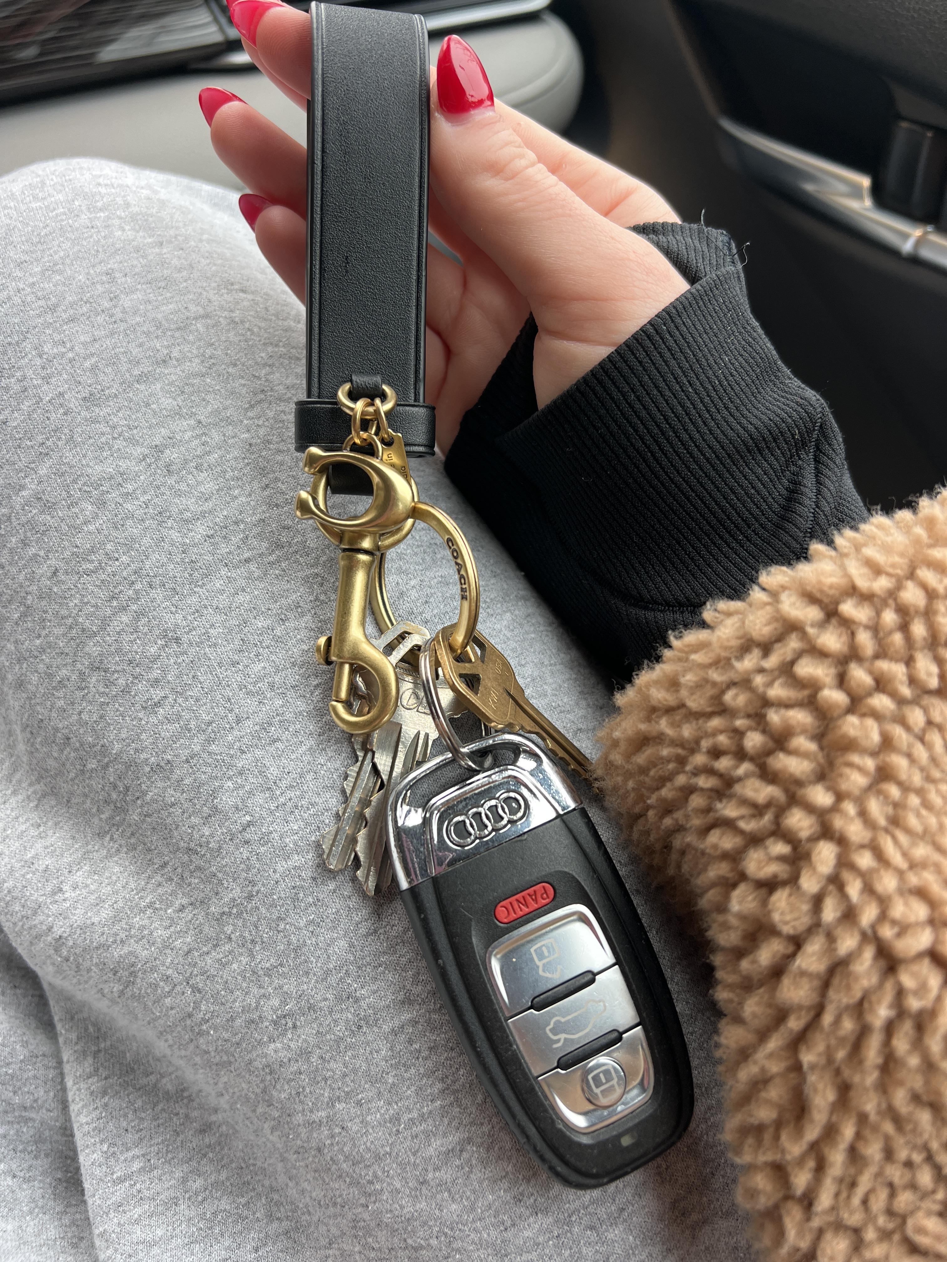 Noir Andromeda Micro Bag Charm - CHARLES & KEITH US