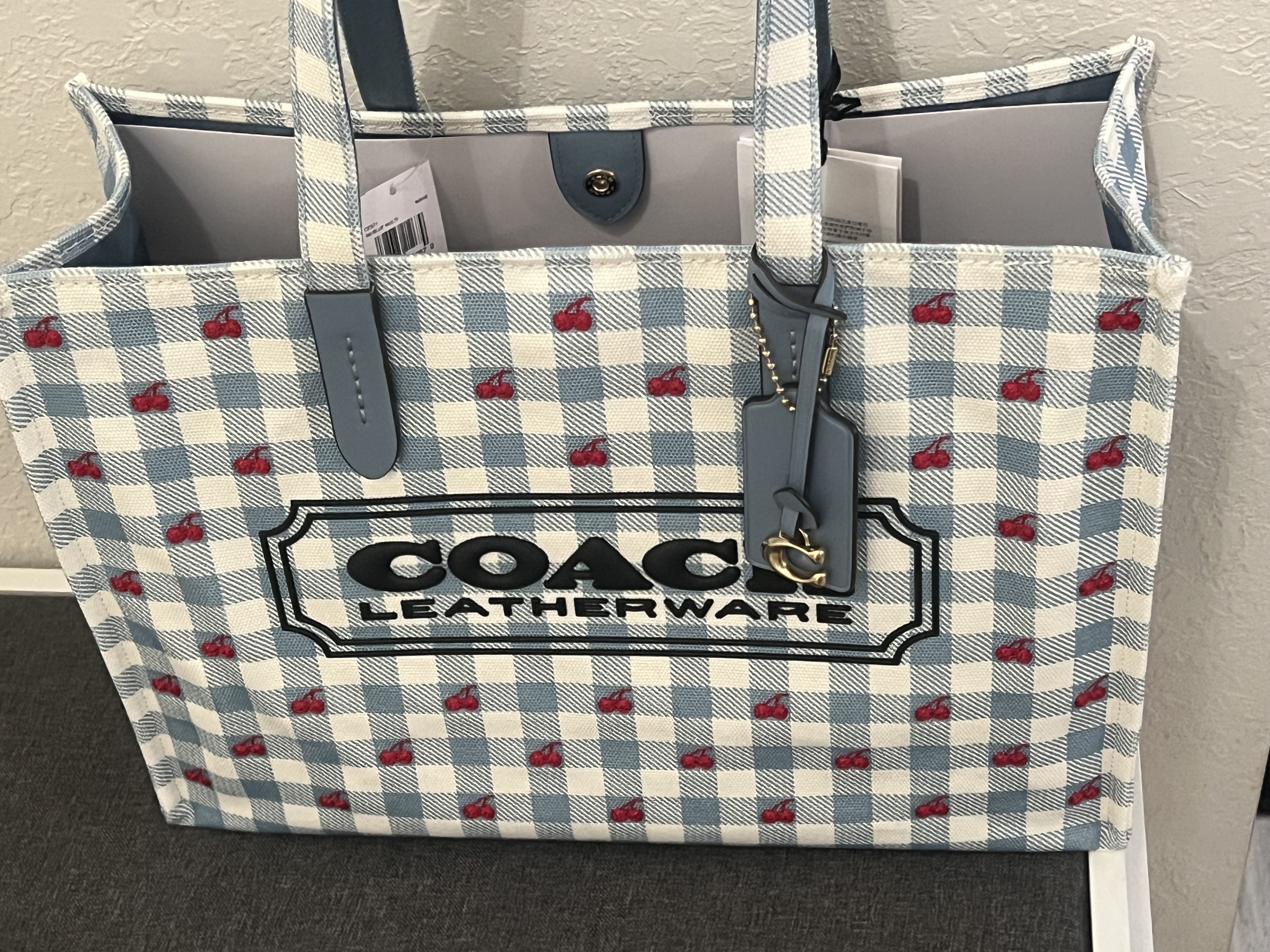 Coach スパンコール チェック柄 トートバッグ Tote Bag With Gingham Print | Bags | Coach | COACH®