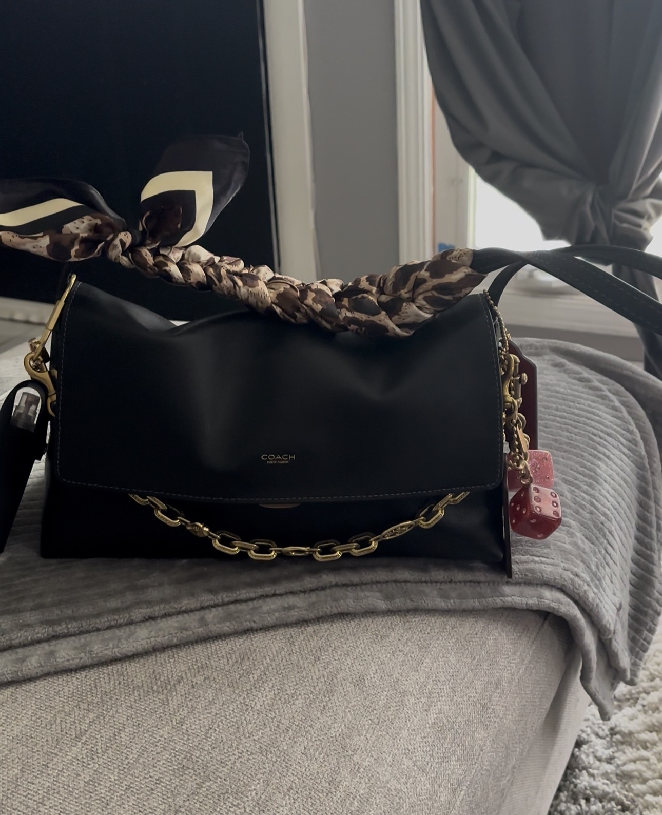 Chelsea Shoulder Bag 30 With Chain | COACH®