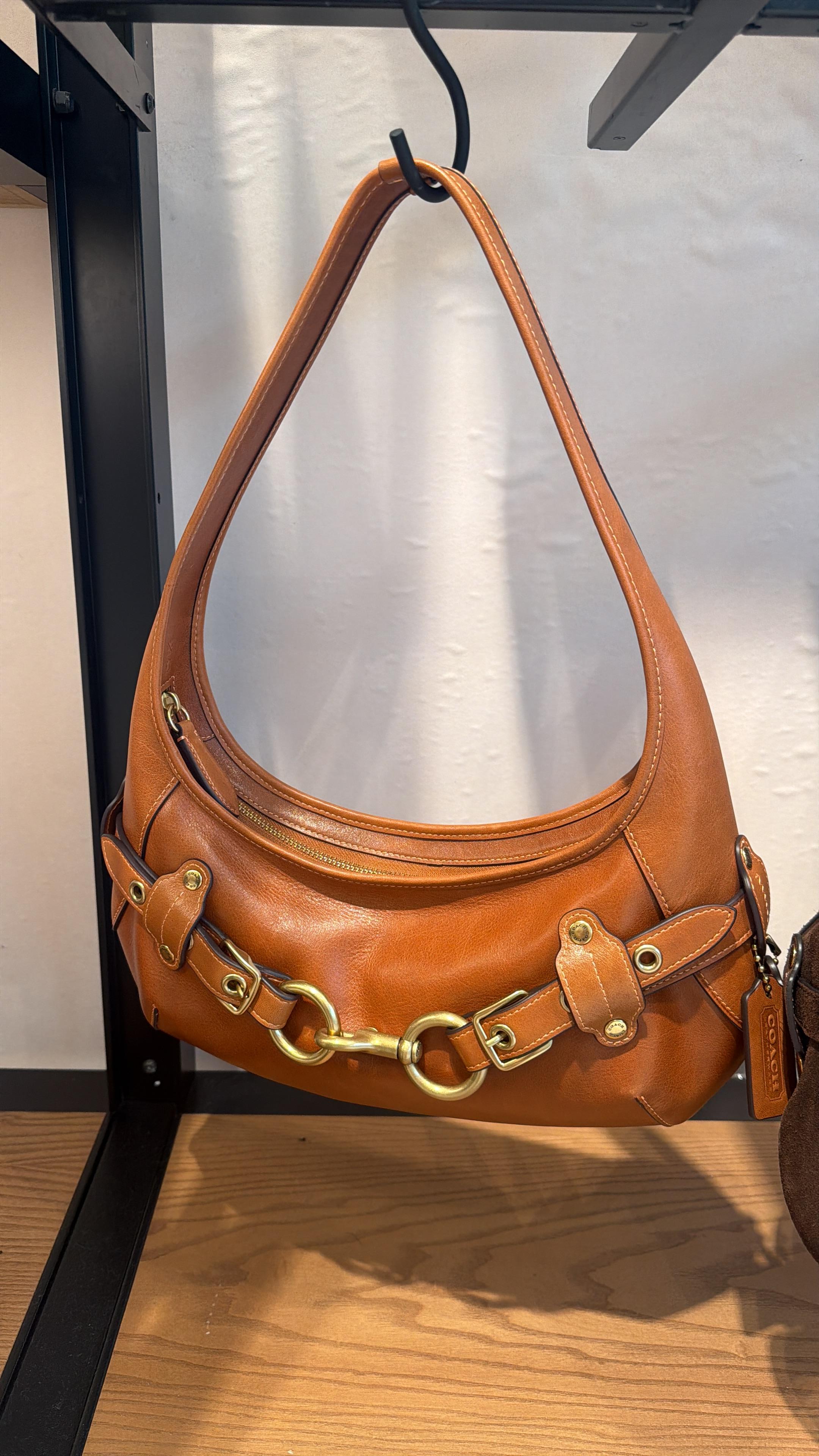 バッグ coach ergo one shoulder leather bag hobo Belted Ergo Shoulder Bag