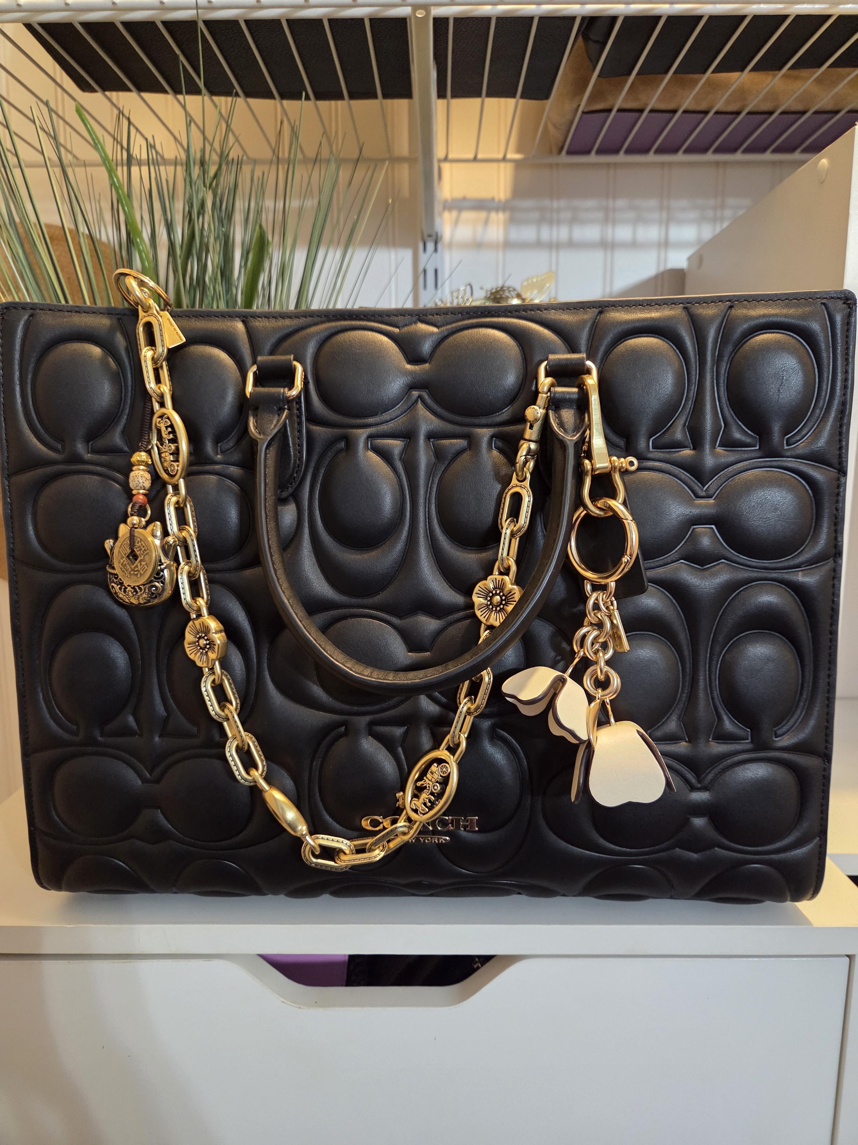 COACH tea rose キーホルダー　チャーム　ブルー coach ティーローズ ブルー キーホルダー COACH tea rose