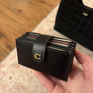 小物 COACH business card holder Essential Multi Card Holder | Wallets | Coach | COACH®