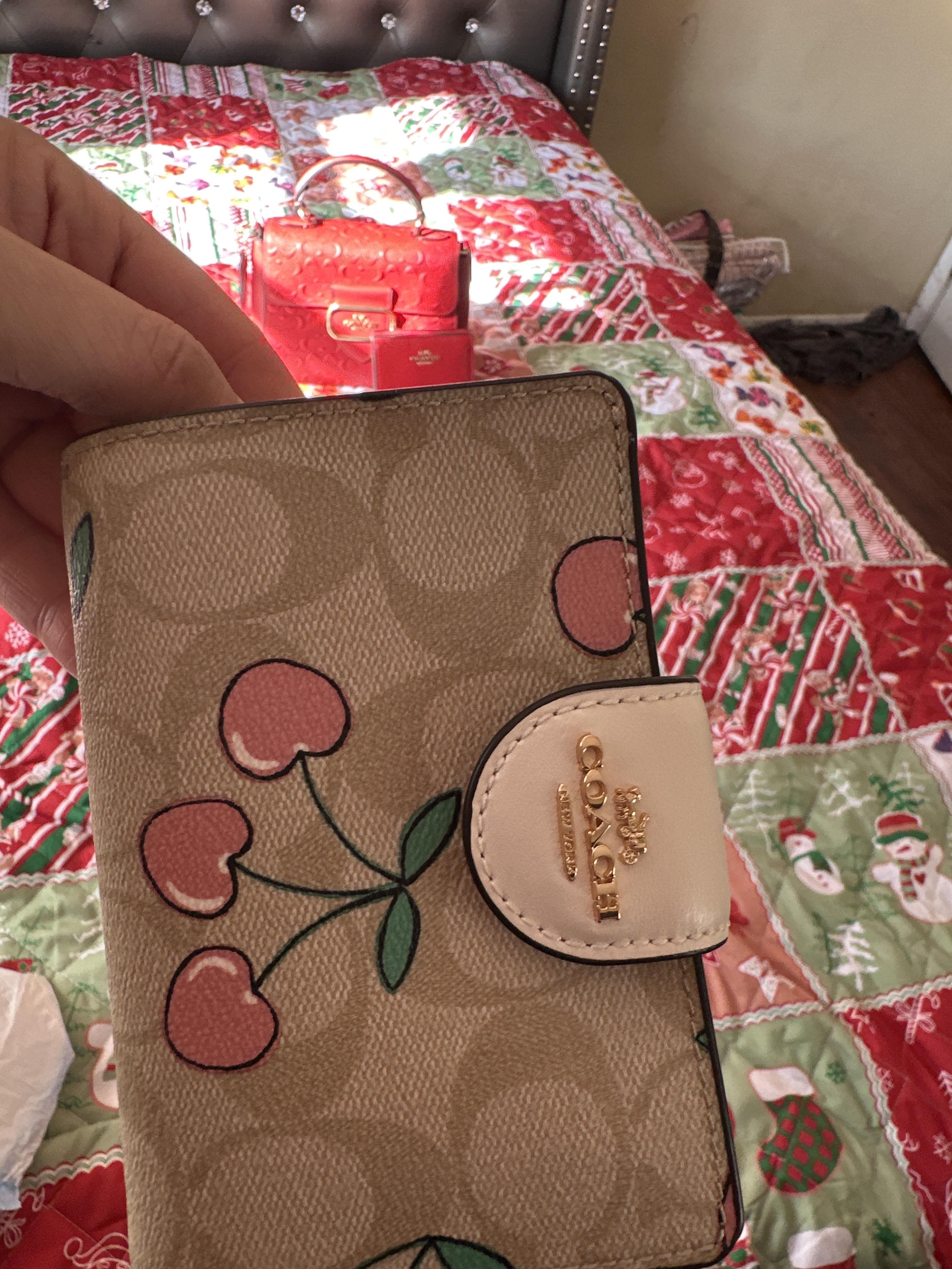 Medium Corner Zip Wallet In Signature Canvas With Kaffe Fassett