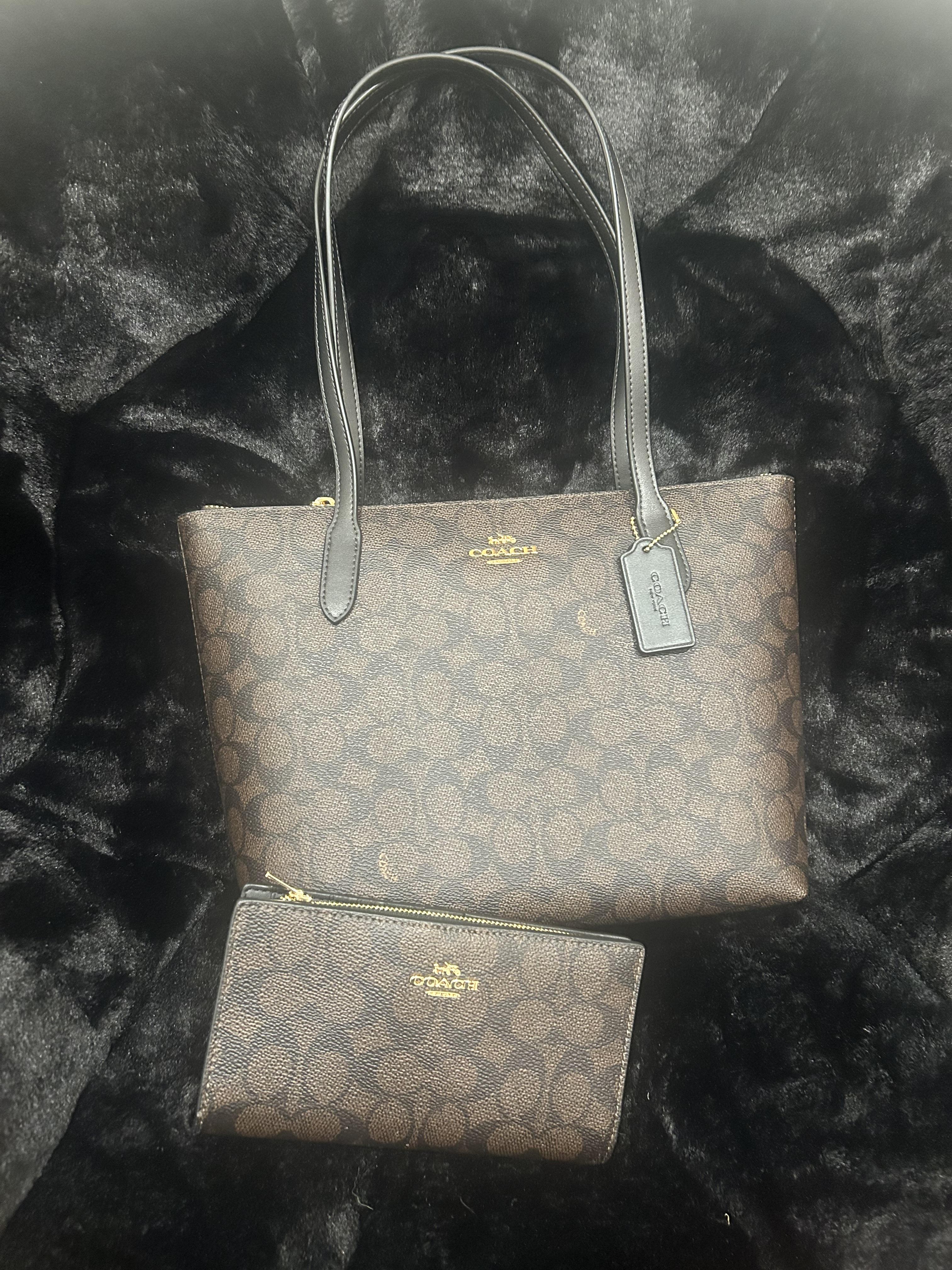 null | COACH®