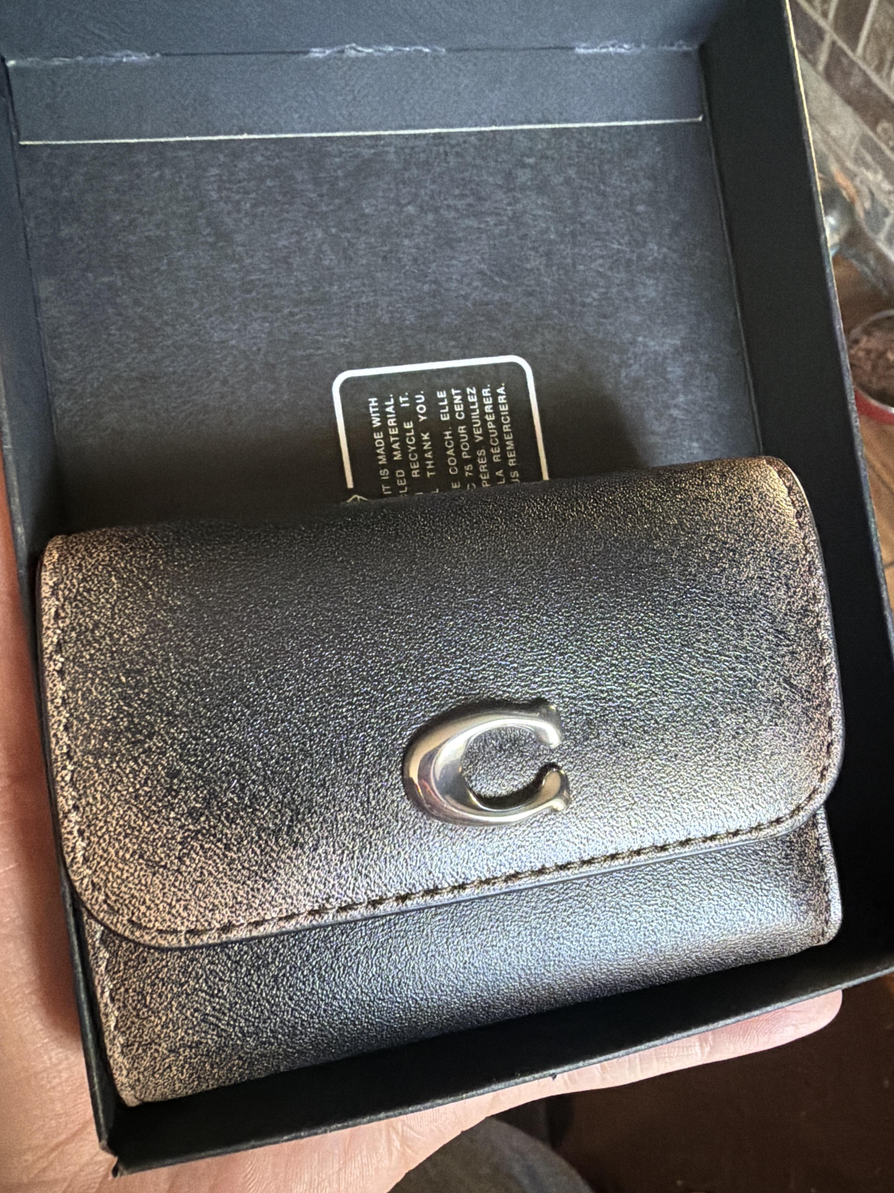 Essential Card Holder Wallet | Wallets | Coach | COACH®