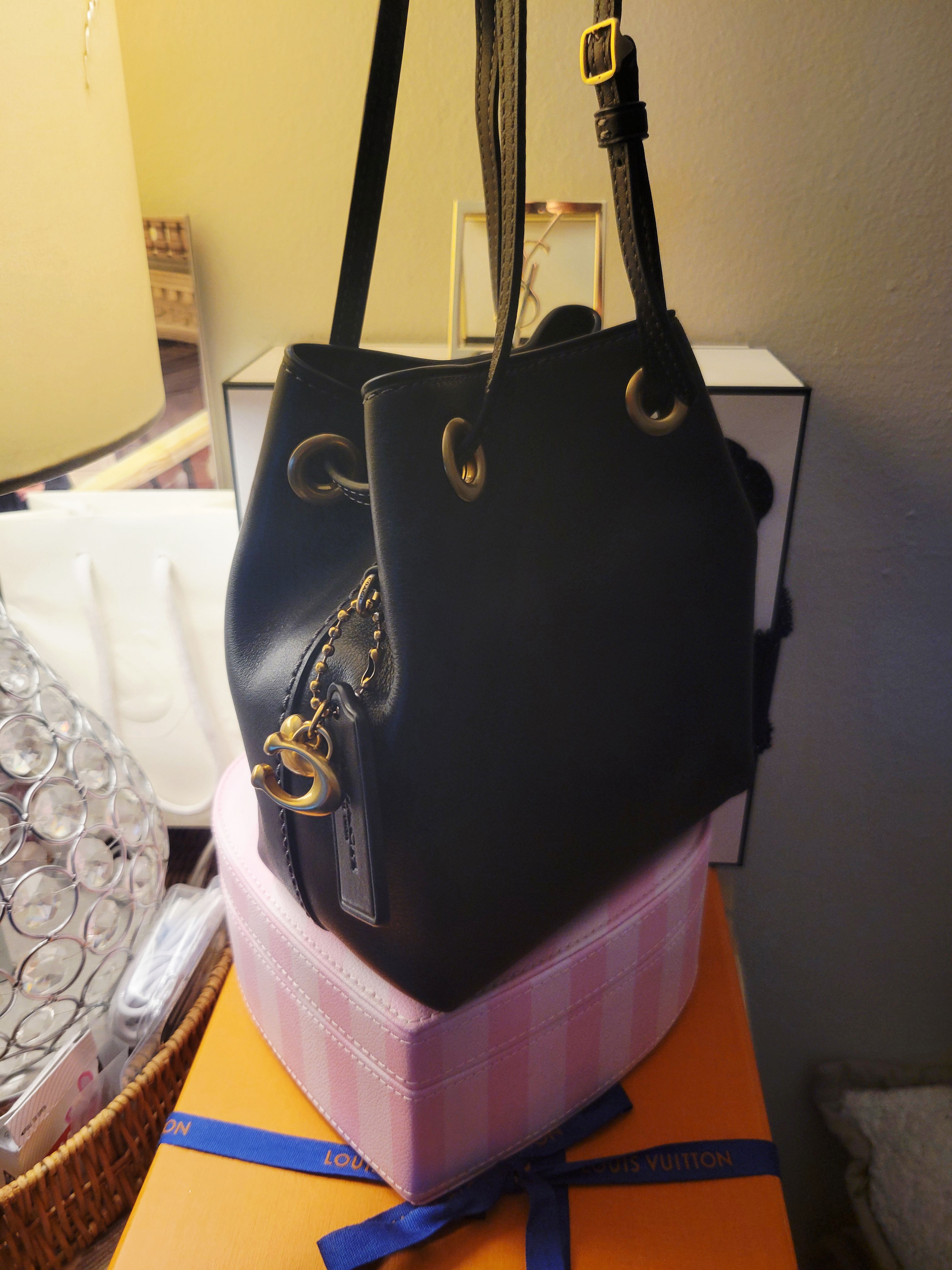 Jade Drawstring Bag | COACH®