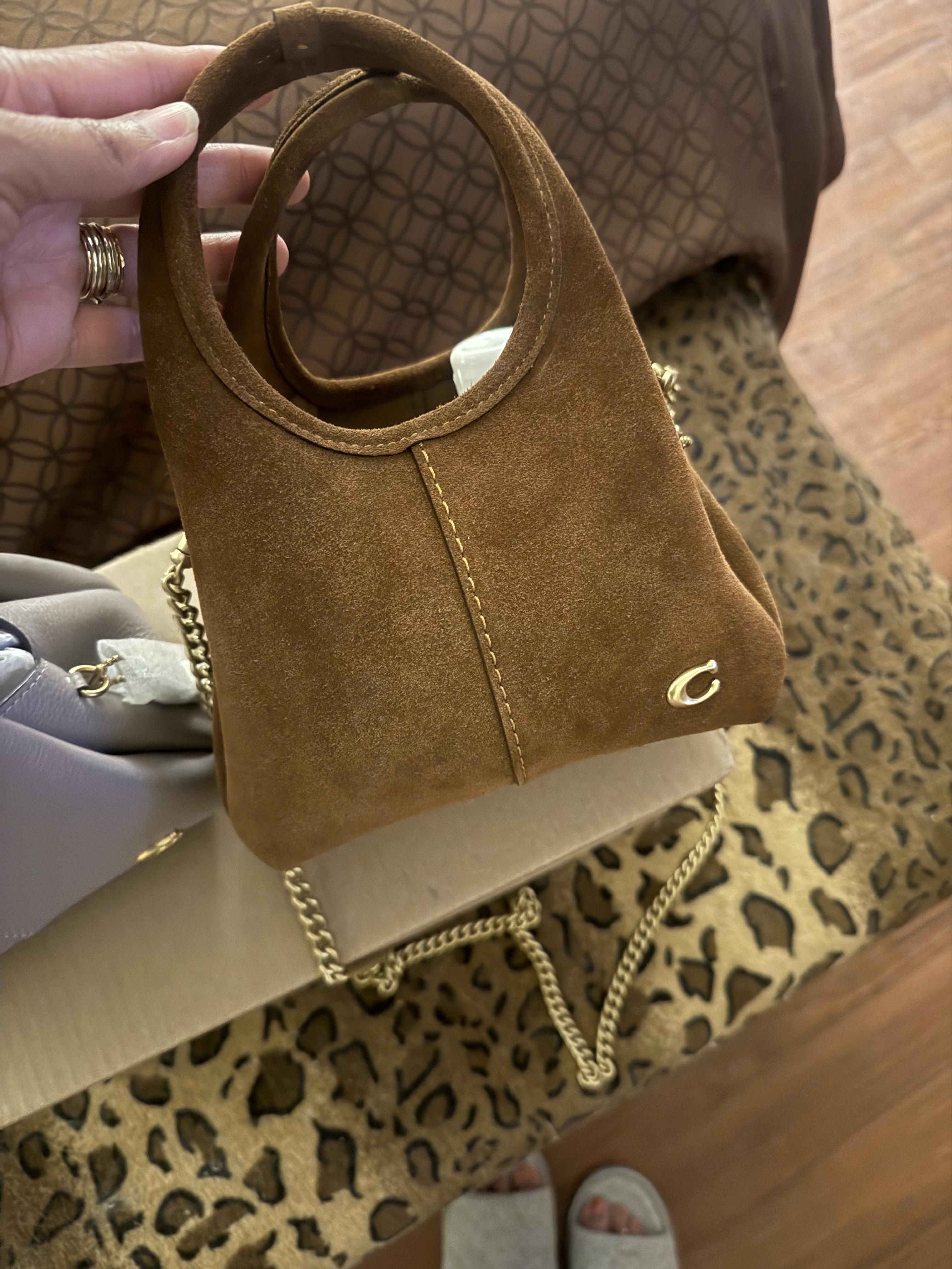 Lana Shoulder Bag 19 | Bags | Coach | COACH®