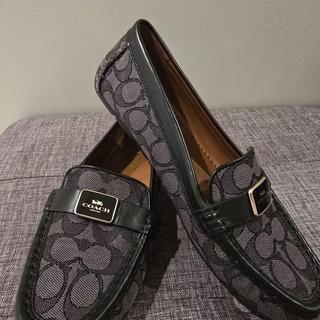 Mona Driver In Signature Jacquard | COACH®